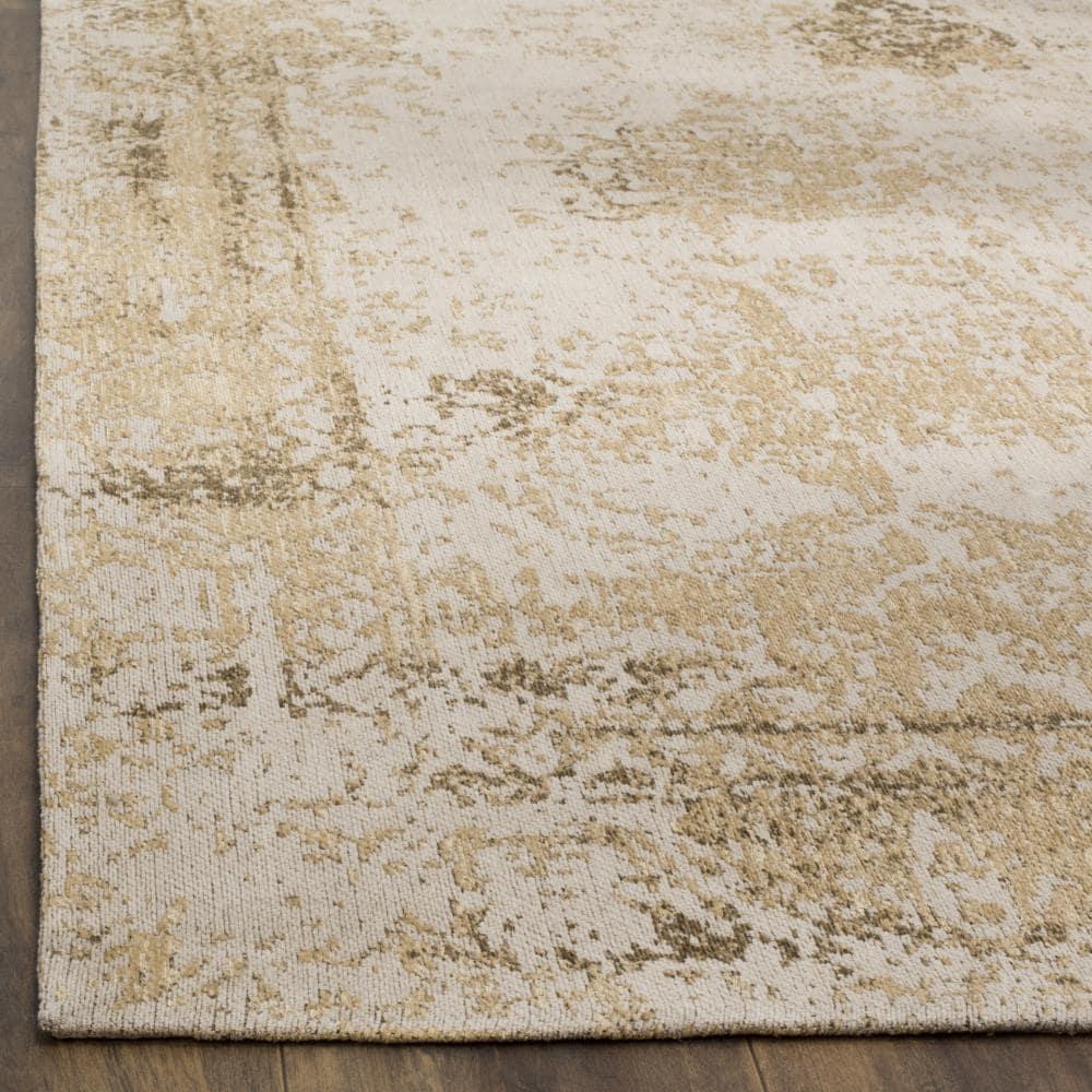 Classic Vintage CLV125 Power Loomed Area Rug - Sand - 5'x8' - Safavieh.