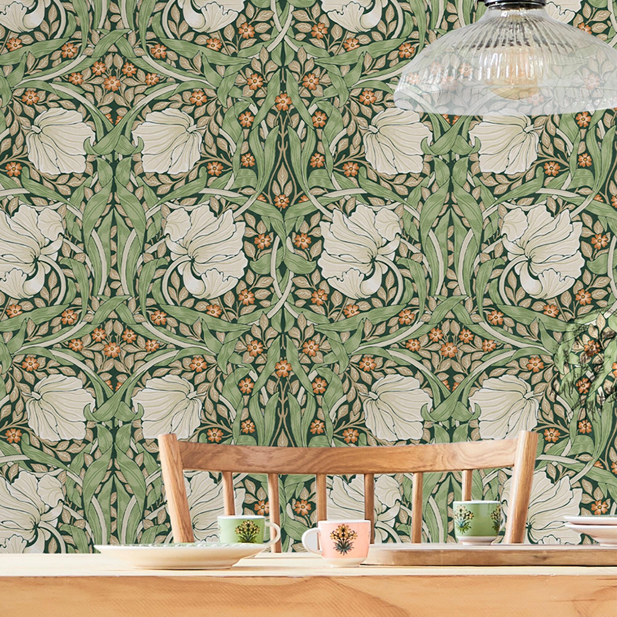 Nilda Floral Wallpaper