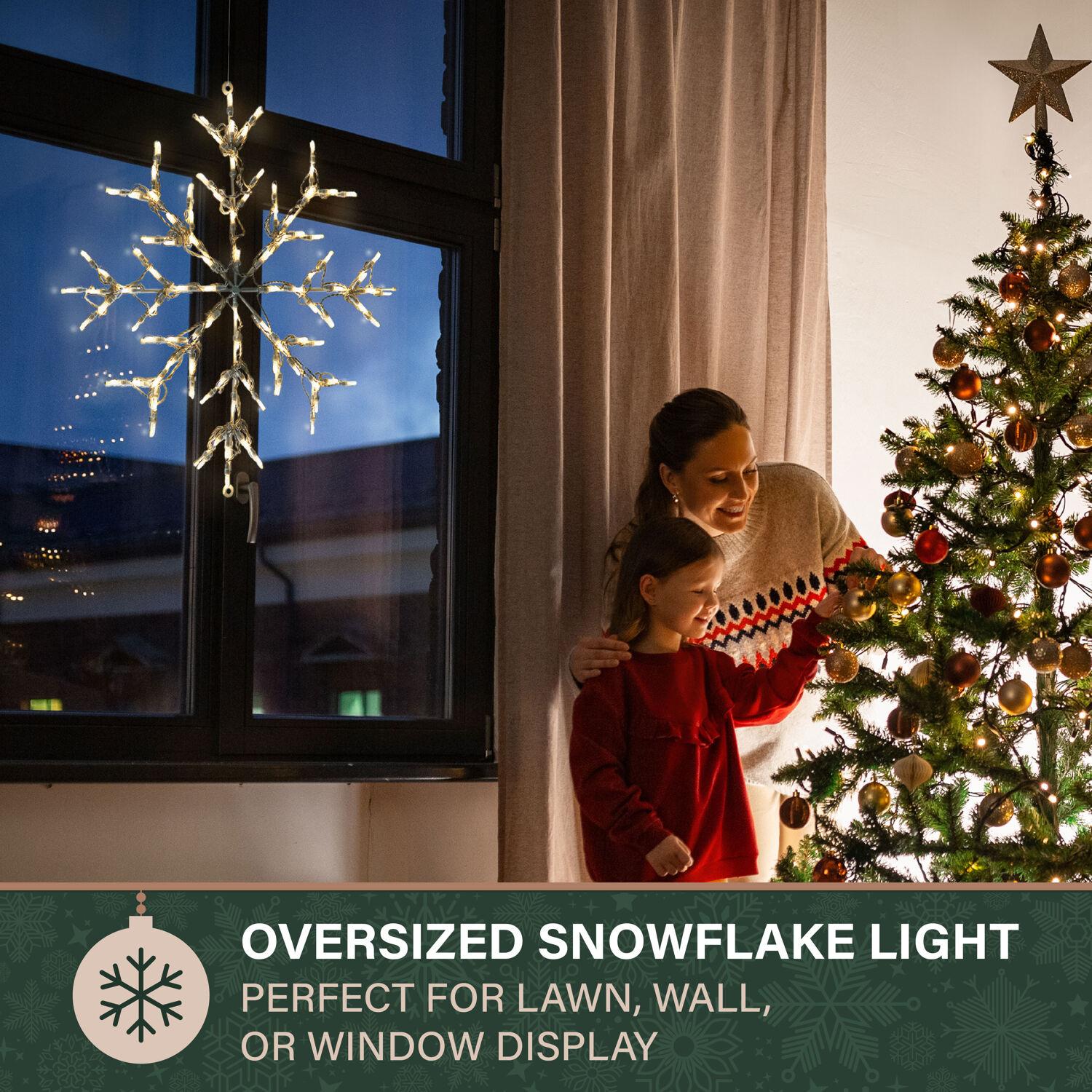 Fraser Hill Farm 30” LED Snowflake Light Decoration in Warm White for Indoor & Outdoor, FFCHLED030-STR0-WT