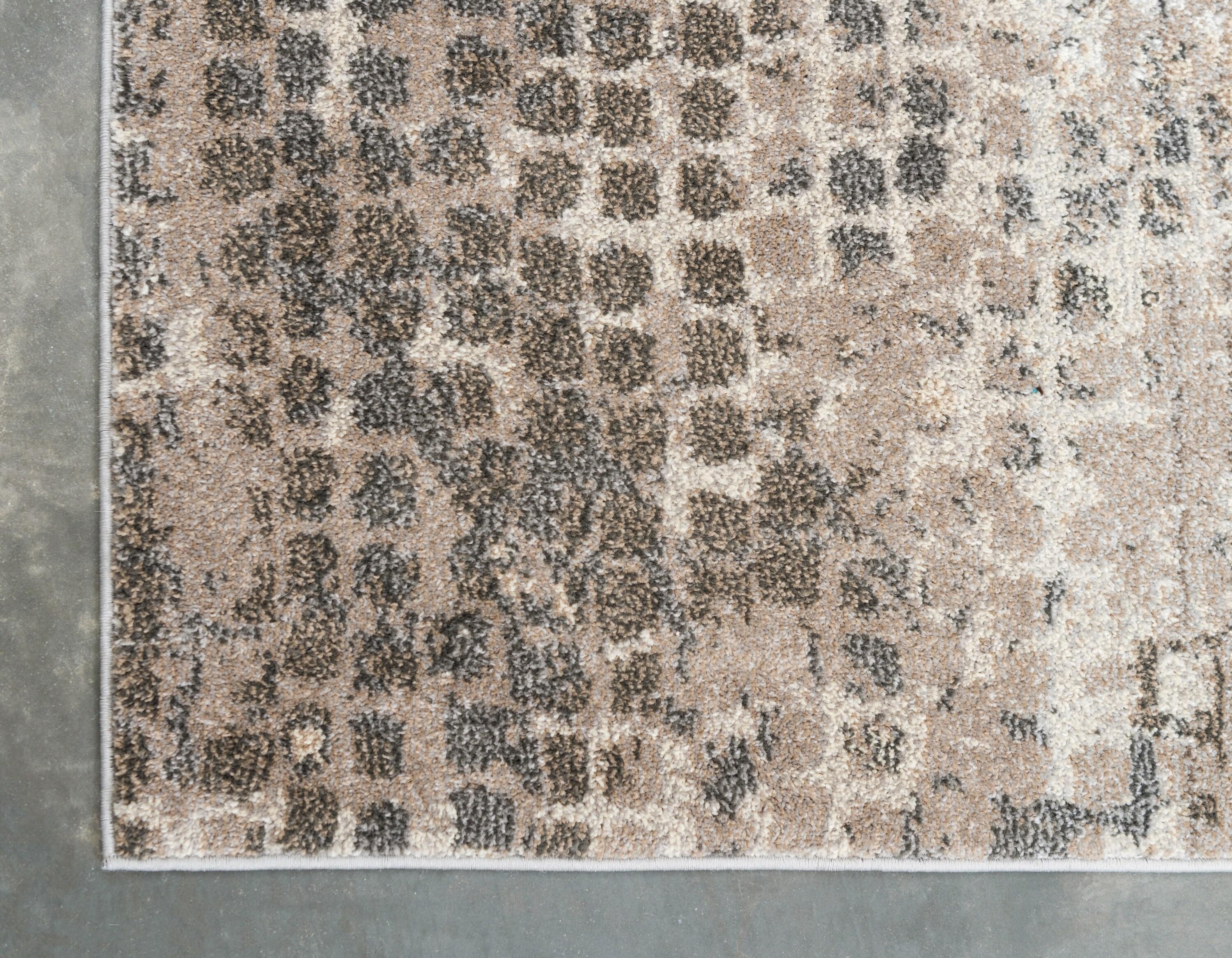 Unique Loom 5' 1 x 8' 0 Gray Chromatic Stormy Area Rug