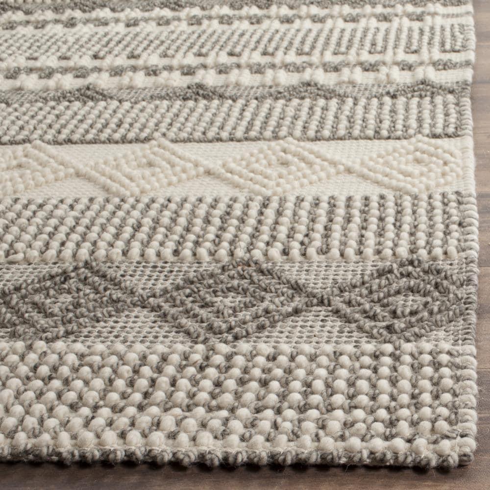 SAFAVIEH Natura Carly Geometric Braided Wool Area Rug, Grey/Ivory, 4' x 6'