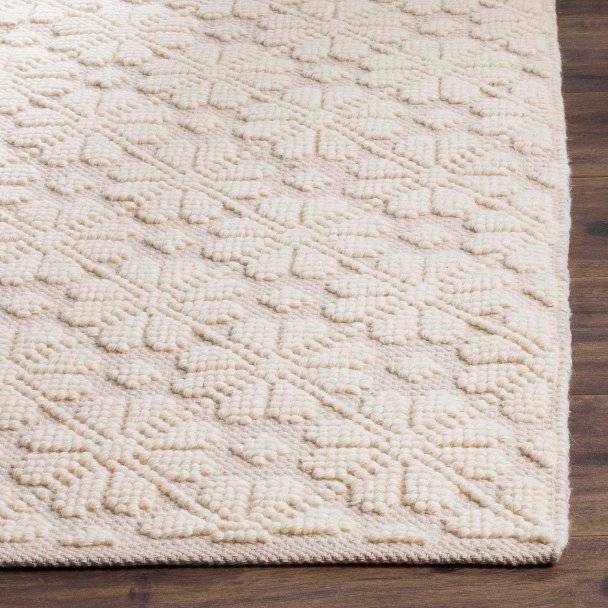 Vermont VRM106 Hand Woven Accent Rug - Ivory - 2'3"x4' - Safavieh.