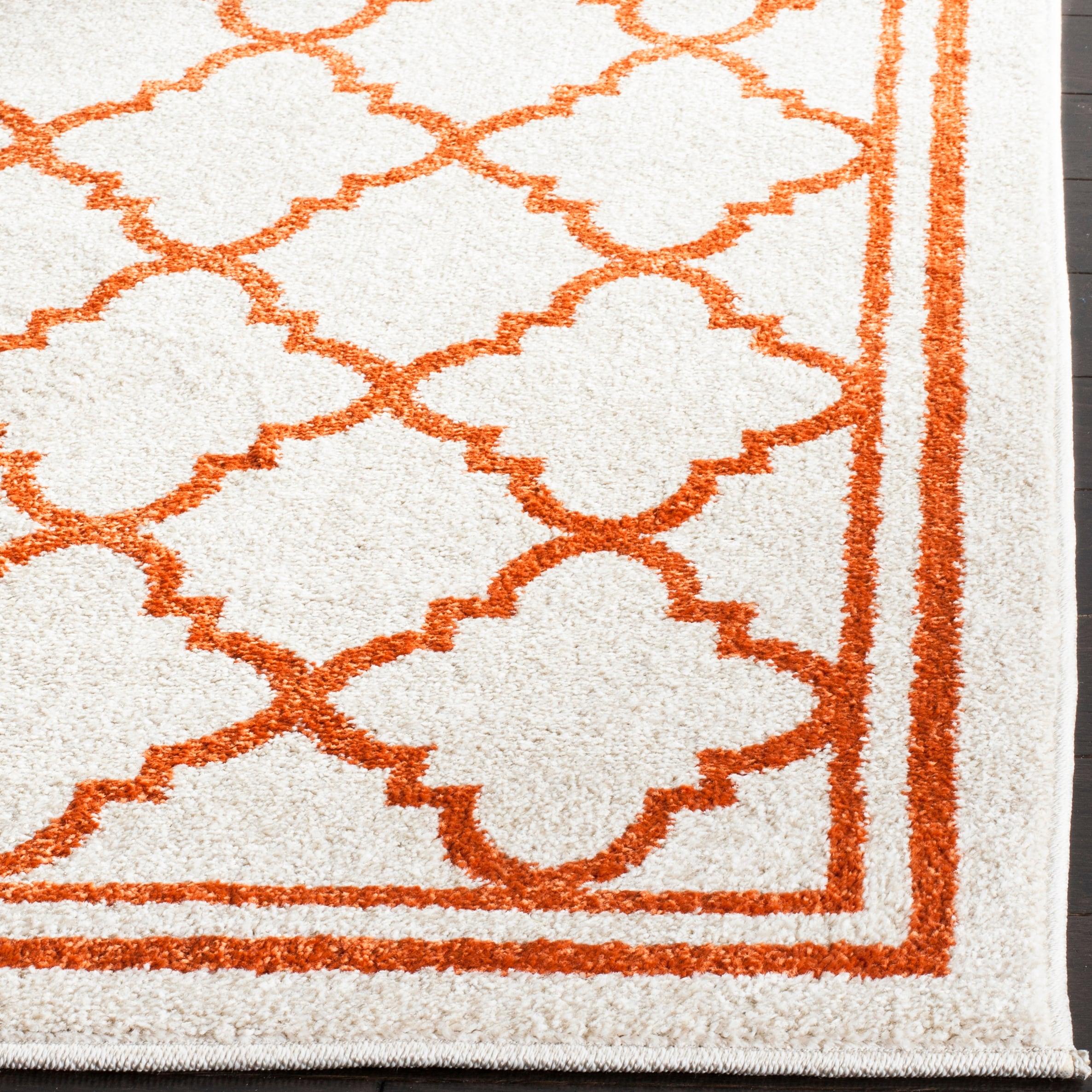 Amherst AMT422 Power Loomed Indoor Area Rug - Beige/Orange - 7'x7' - Safavieh