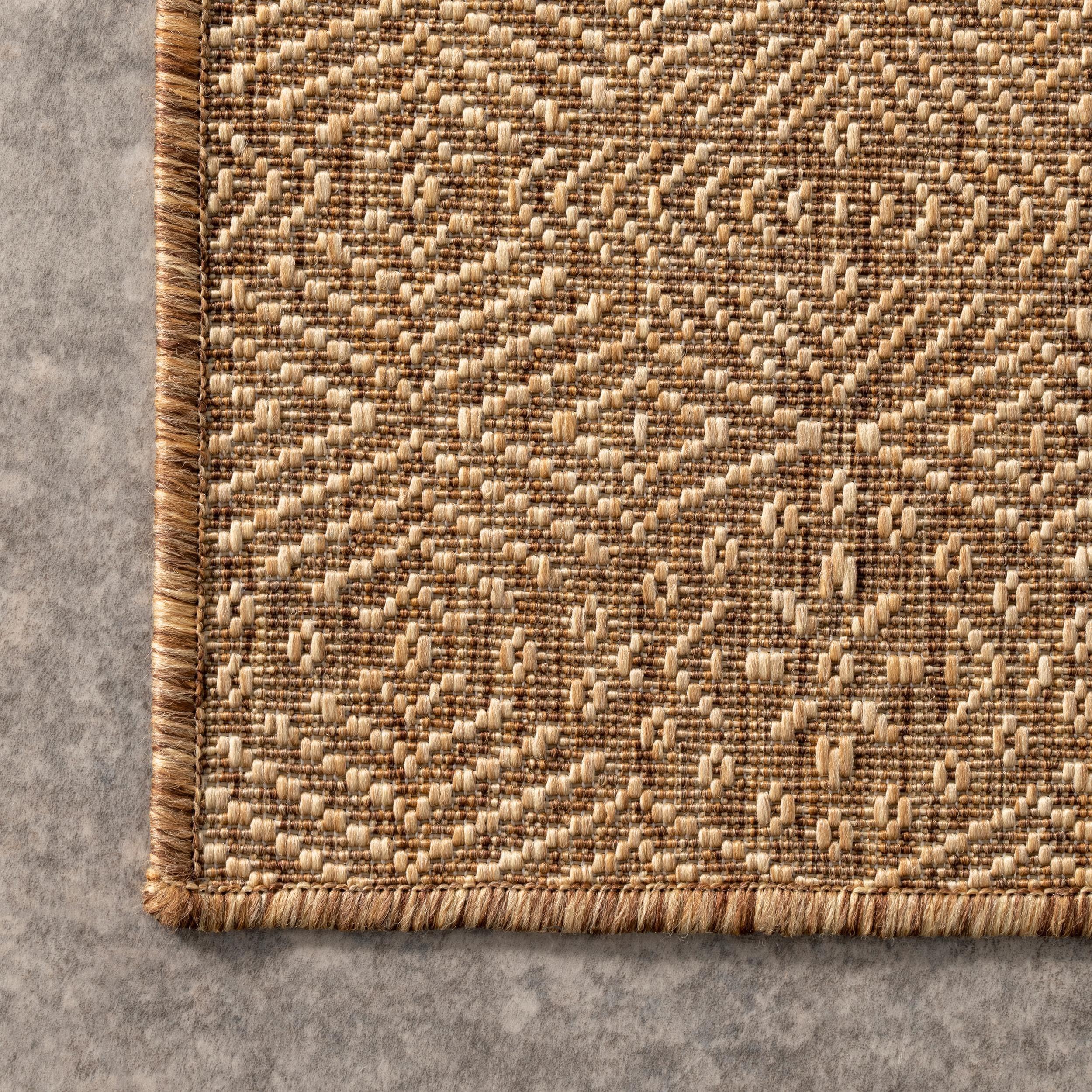 Nuloom Chandler Trellis 4x6 Indoor/Outdoor Area Rug for Living Room Patio Deck Front Porch Kitchen, Brown/Ivory