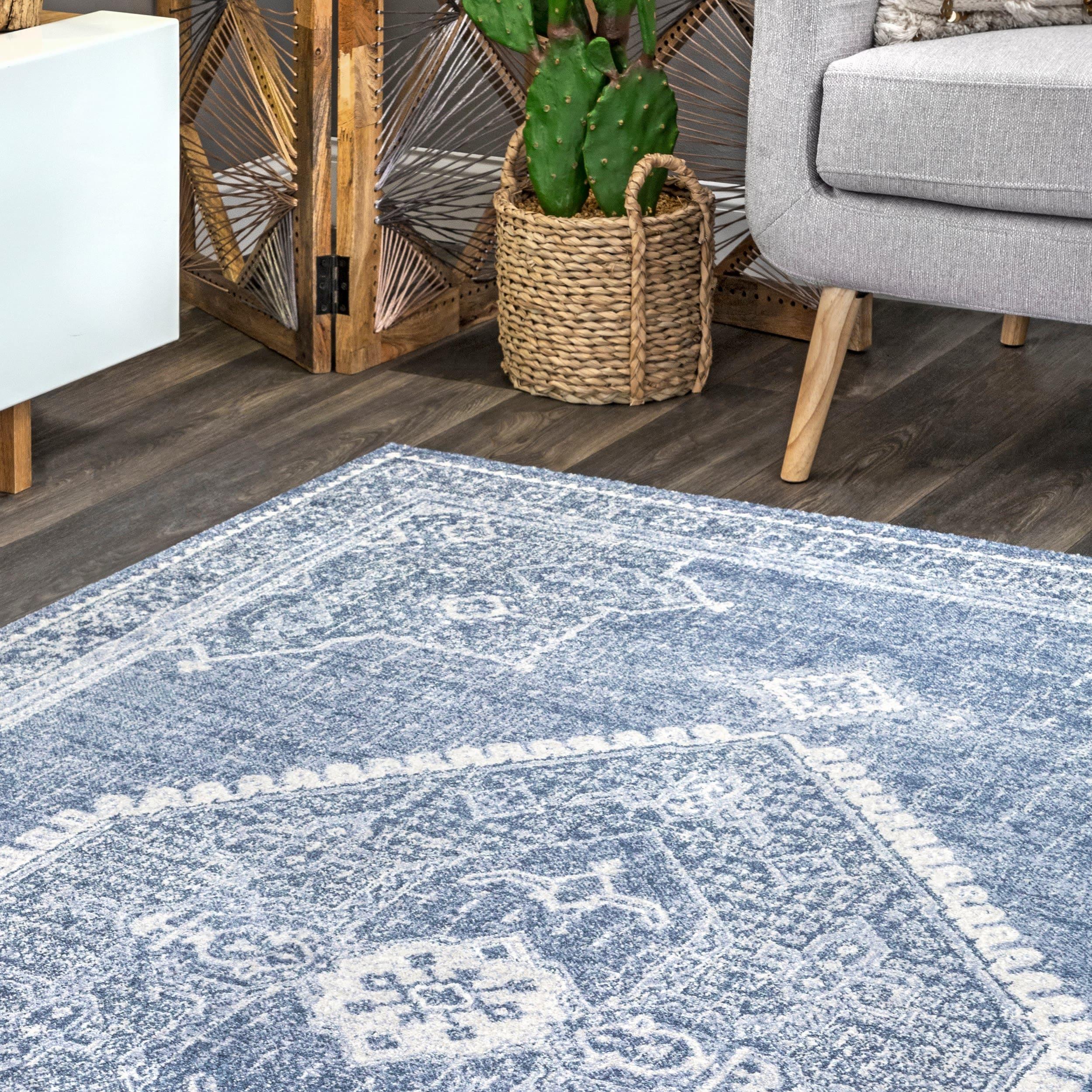Nuloom Isla Medallion 4x6 Indoor Area Rug for Living Room Bedroom Dining Room Kitchen, Blue/Ivory