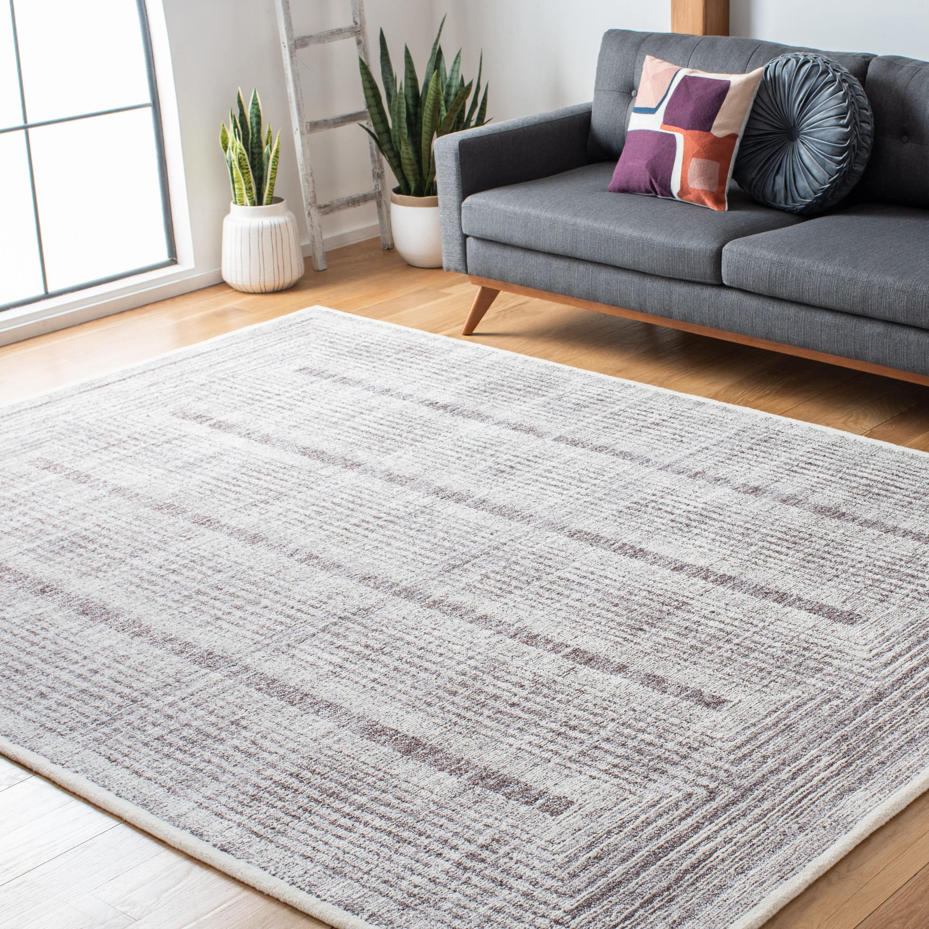 SAFAVIEH Metro Bayon Bordered Area Rug, Grey/Ivory, 4' x 6'