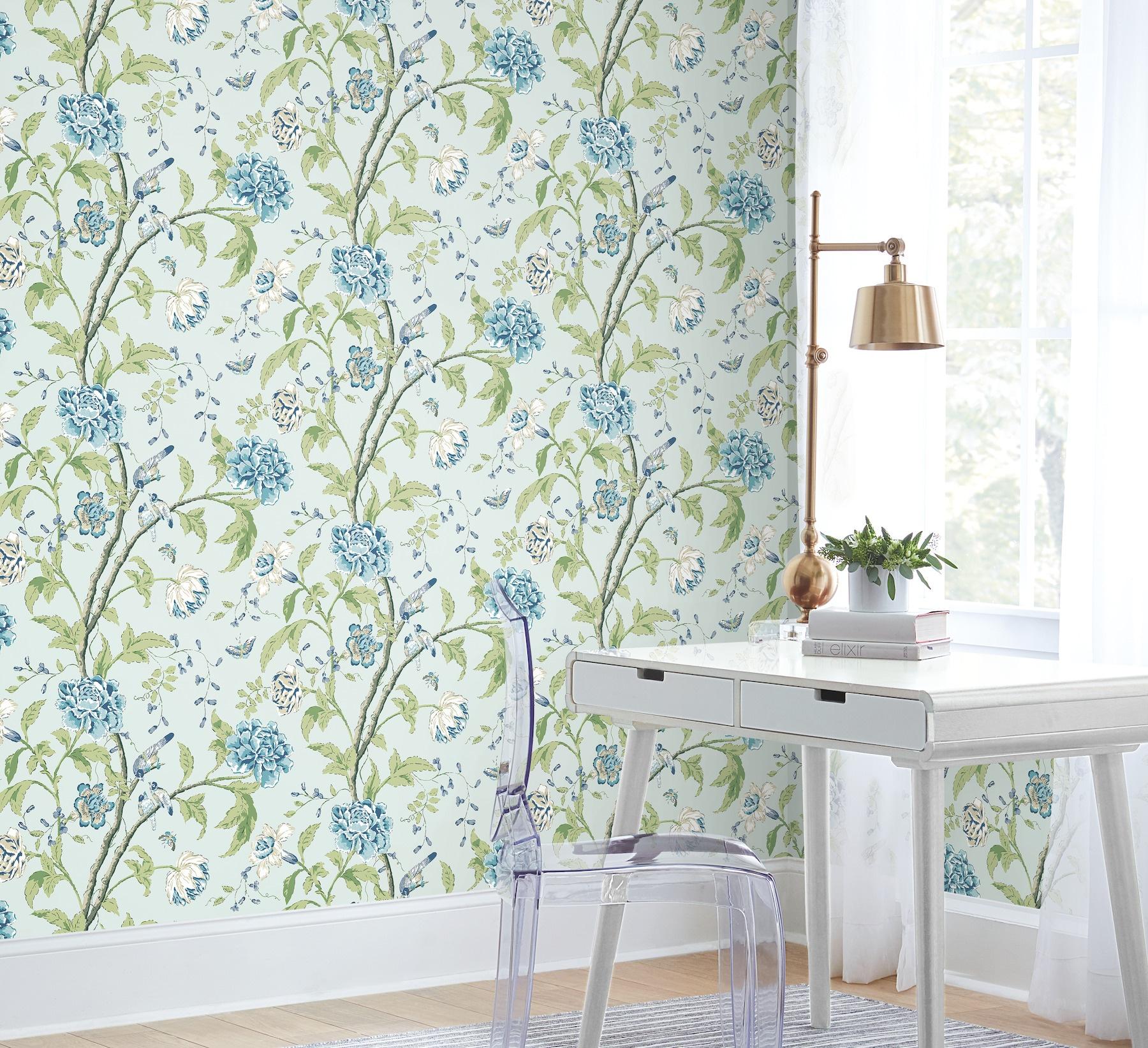 Lark Manor™ Anvit Floral Roll