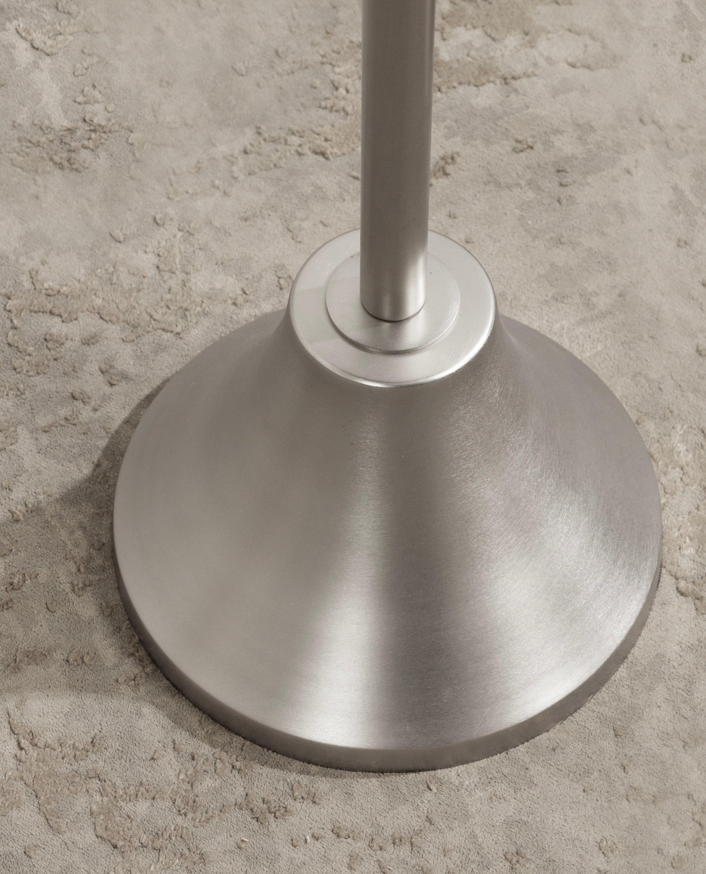 Kate and Laurel Sanzo Metal Side Table, 15x15x24, Silver