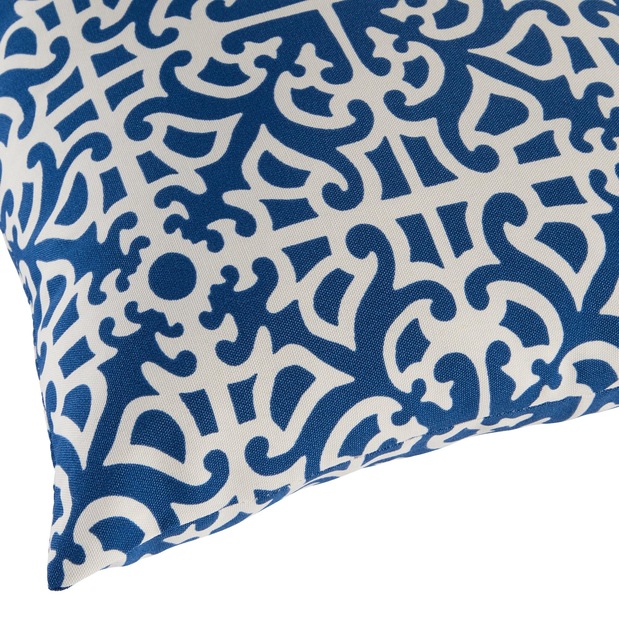 Indoor/Outdoor Reversible Throw Pillow