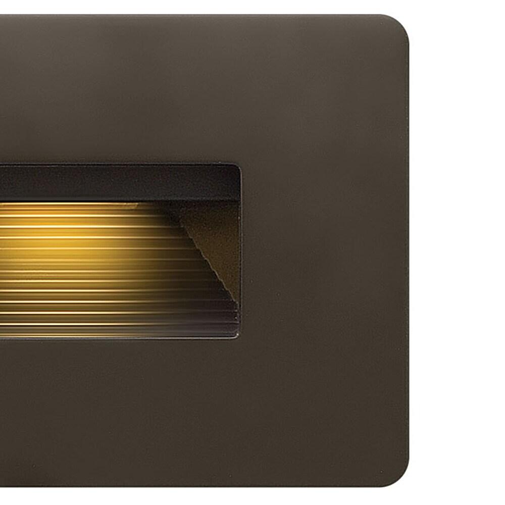 Hinkley Luna Horizontal 120v 2700K Integrated LED Step Light