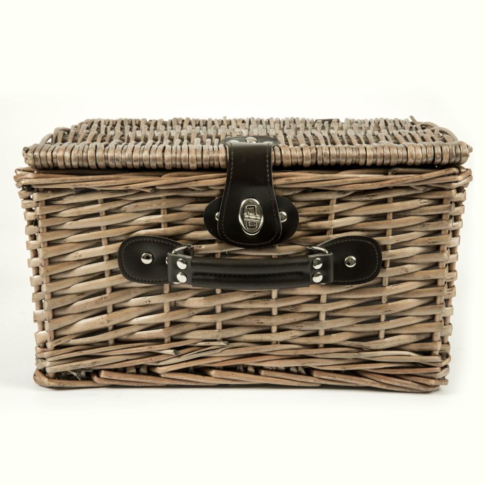 Picnic Time Catalina Wicker Picnic Basket with Picnic
