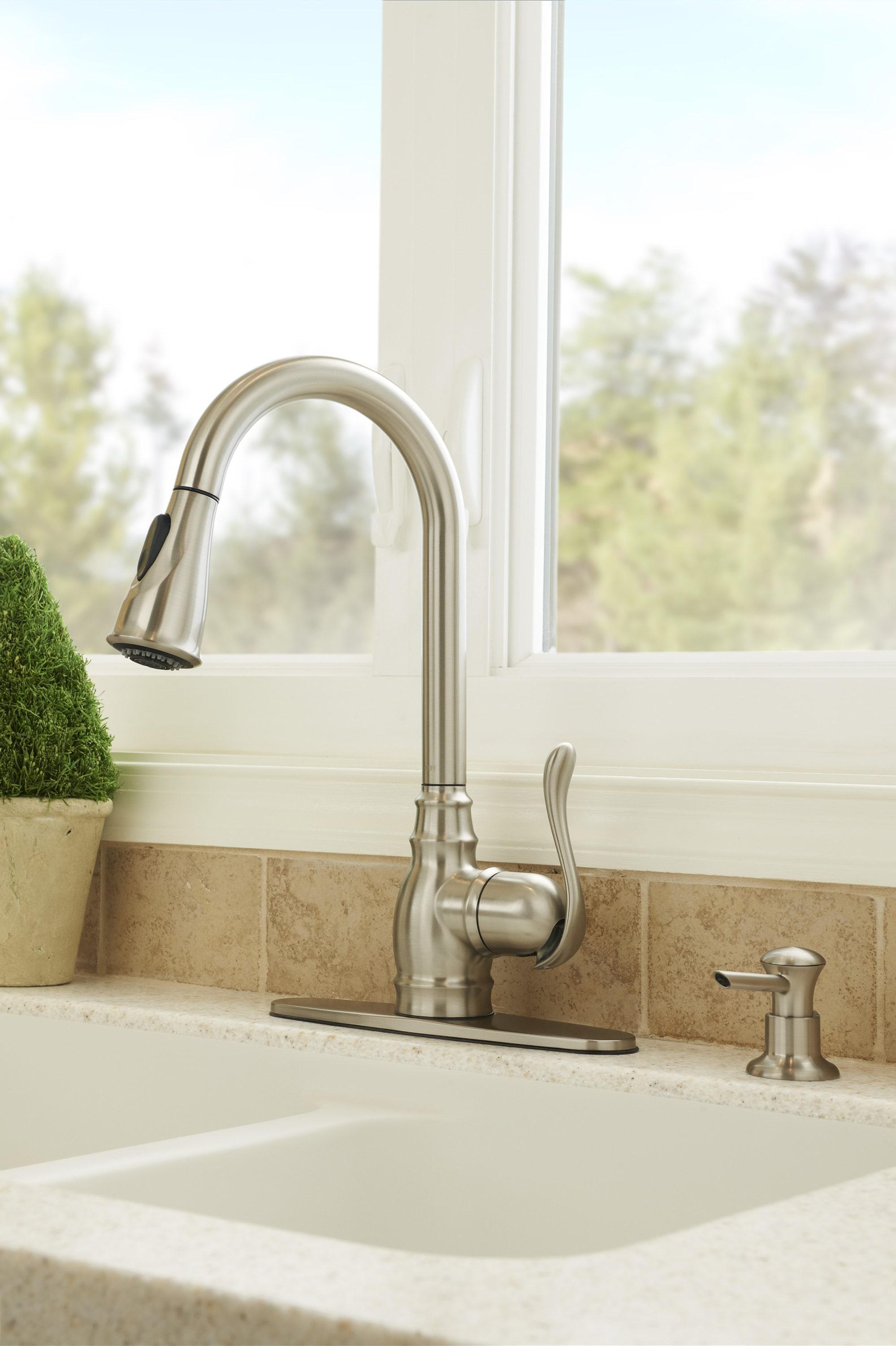 Moen Anabelle One Handle Stainless Steel Pull-Down Kitchen Faucet