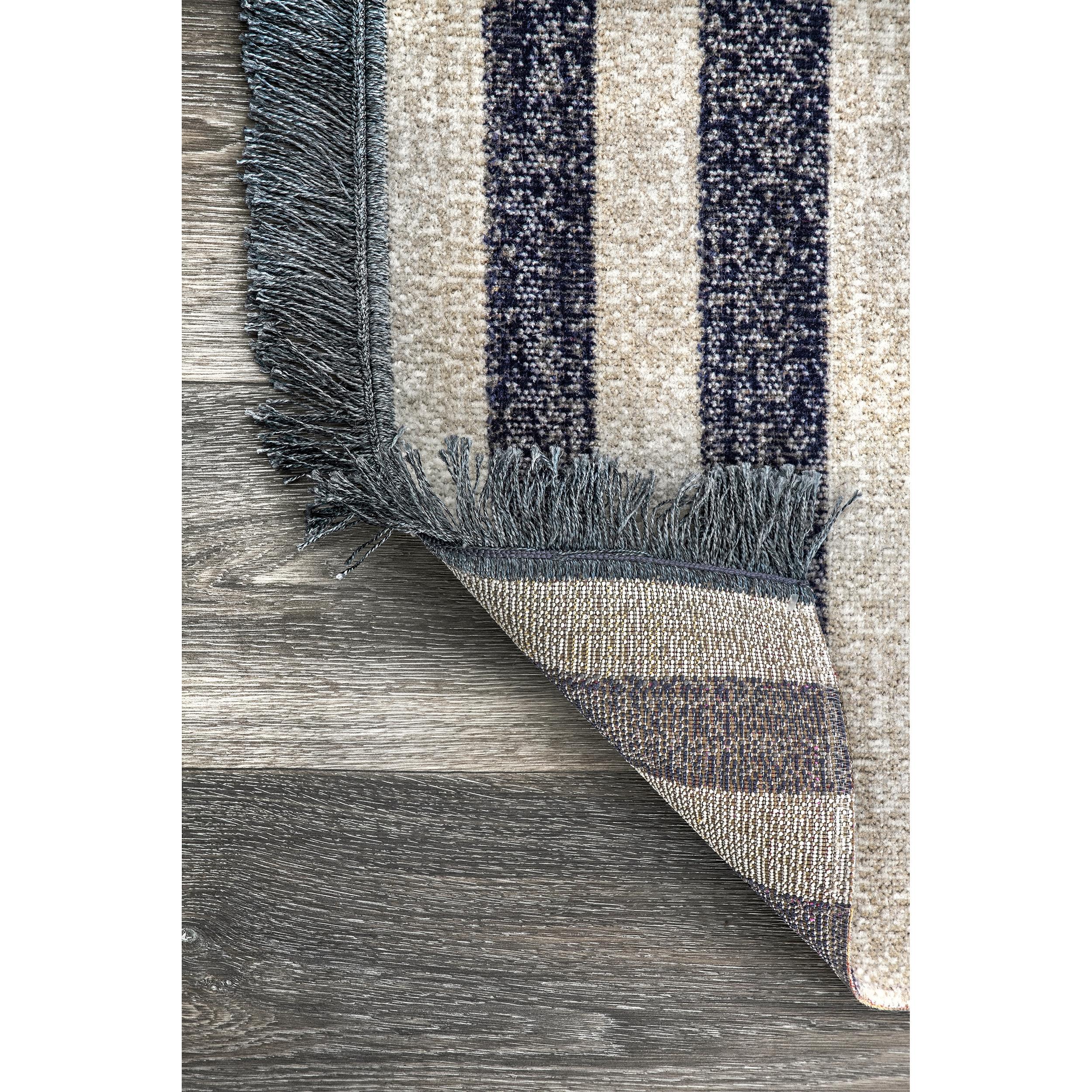 Nuloom Roberge Trellis 7 Square Indoor/Outdoor Area Rug for Living Room Patio Deck Front Porch Kitchen, Navy/Ivory