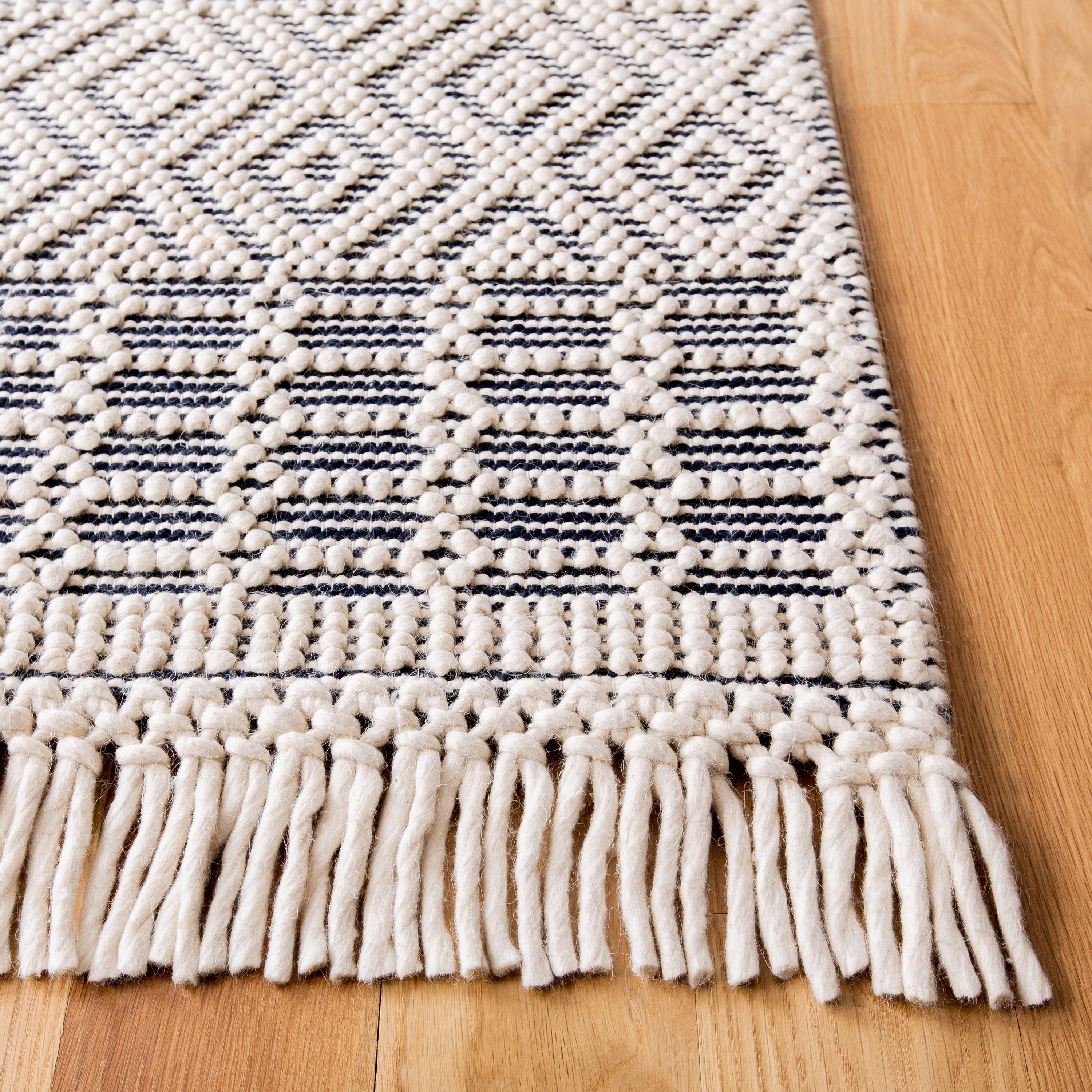 Natura NAT852 Hand Loomed Area Rug - Ivory/Navy - 5'x8' - Safavieh.