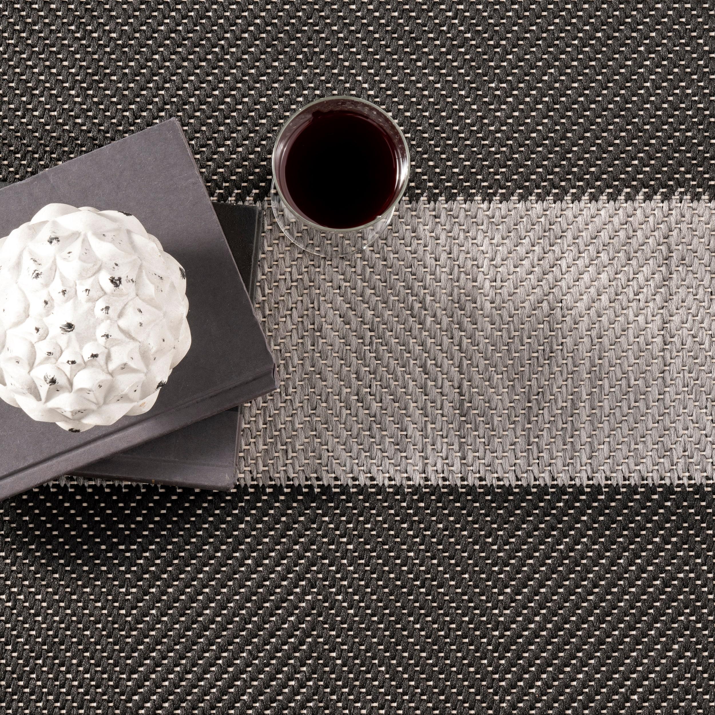 Nuloom Alexis Striped 2x3 Indoor/Outdoor Accent Rug for Living Room Patio Deck Front Porch Entryway Kitchen, Black/Light Grey