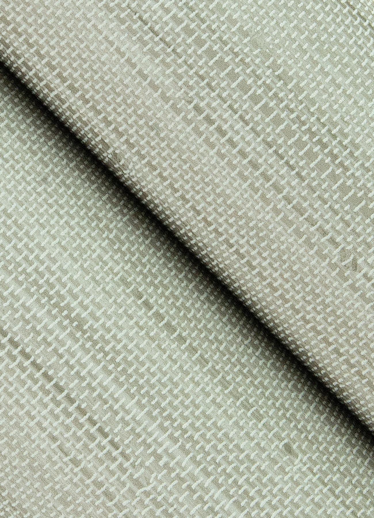 18 ft x 20.5 in x 0.025 in Grasscloth Peel and Stick Wallpaper Roll