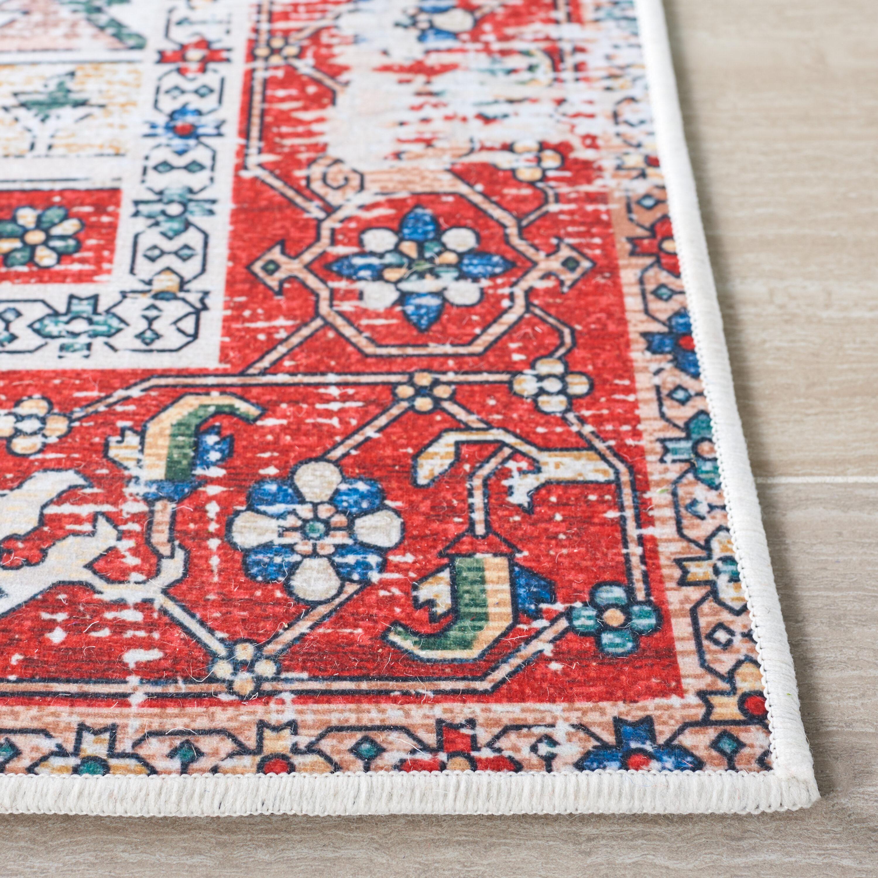 Tucson TSN102 Power Loomed Machine Washable Area Rug - Blue/Red - 4'x6' - Safavieh.