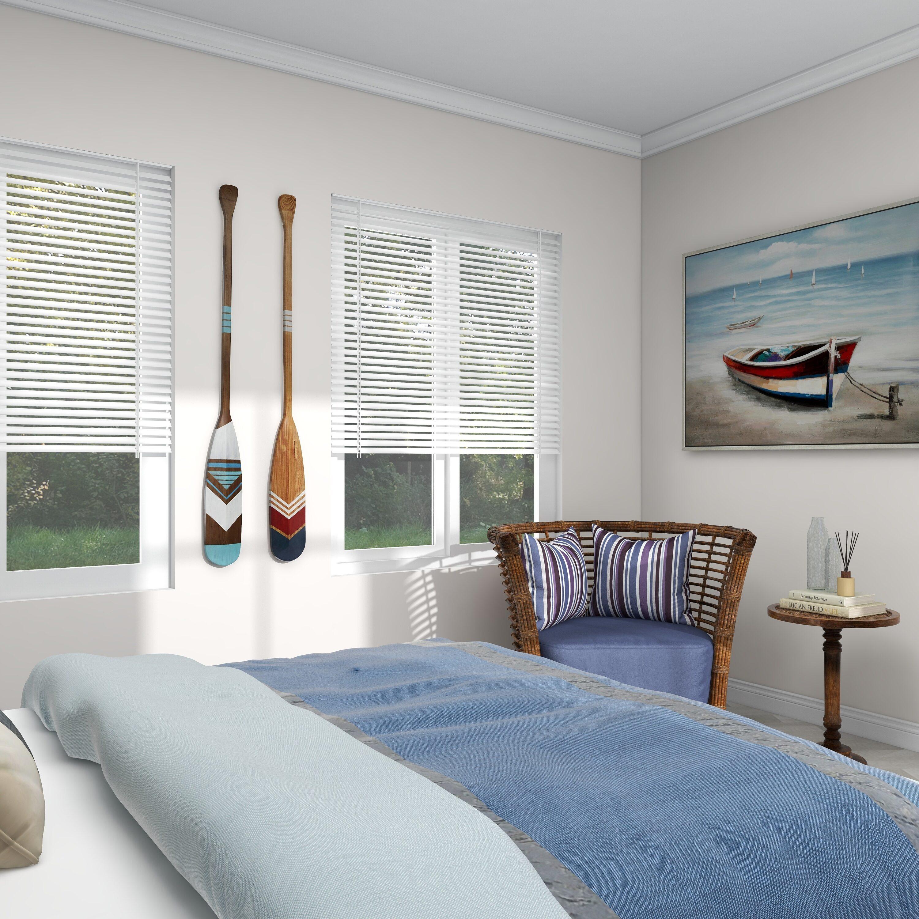 DecMode Multi Colored Wood Novelty Canoe Oar Paddle Wall Decor with Arrow and Stripe Patterns (2 Count)