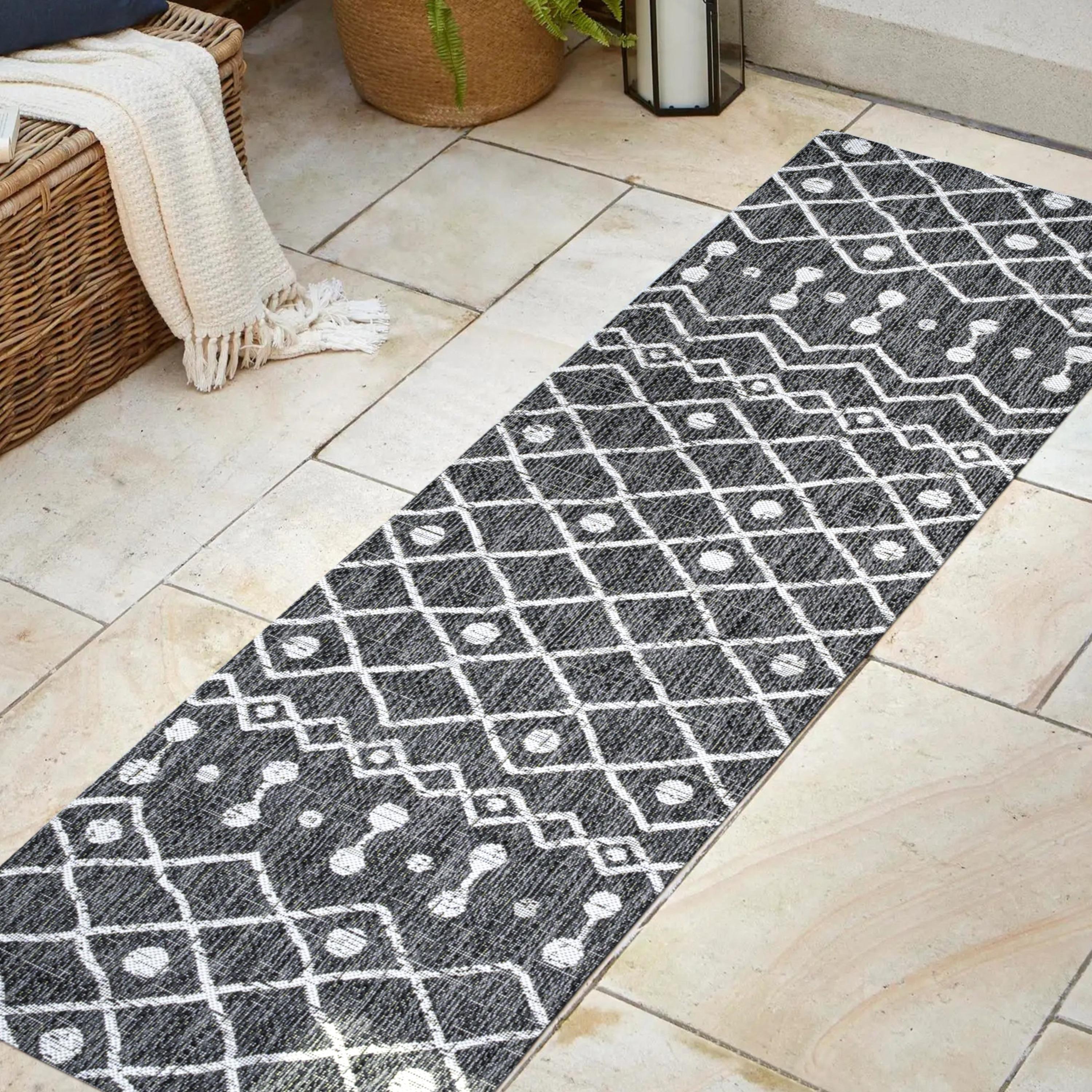 2'x10' Nokat Modern Bohemian Styled Indoor/Outdoor Runner Rug, Black/Ivory - JONATHAN Y