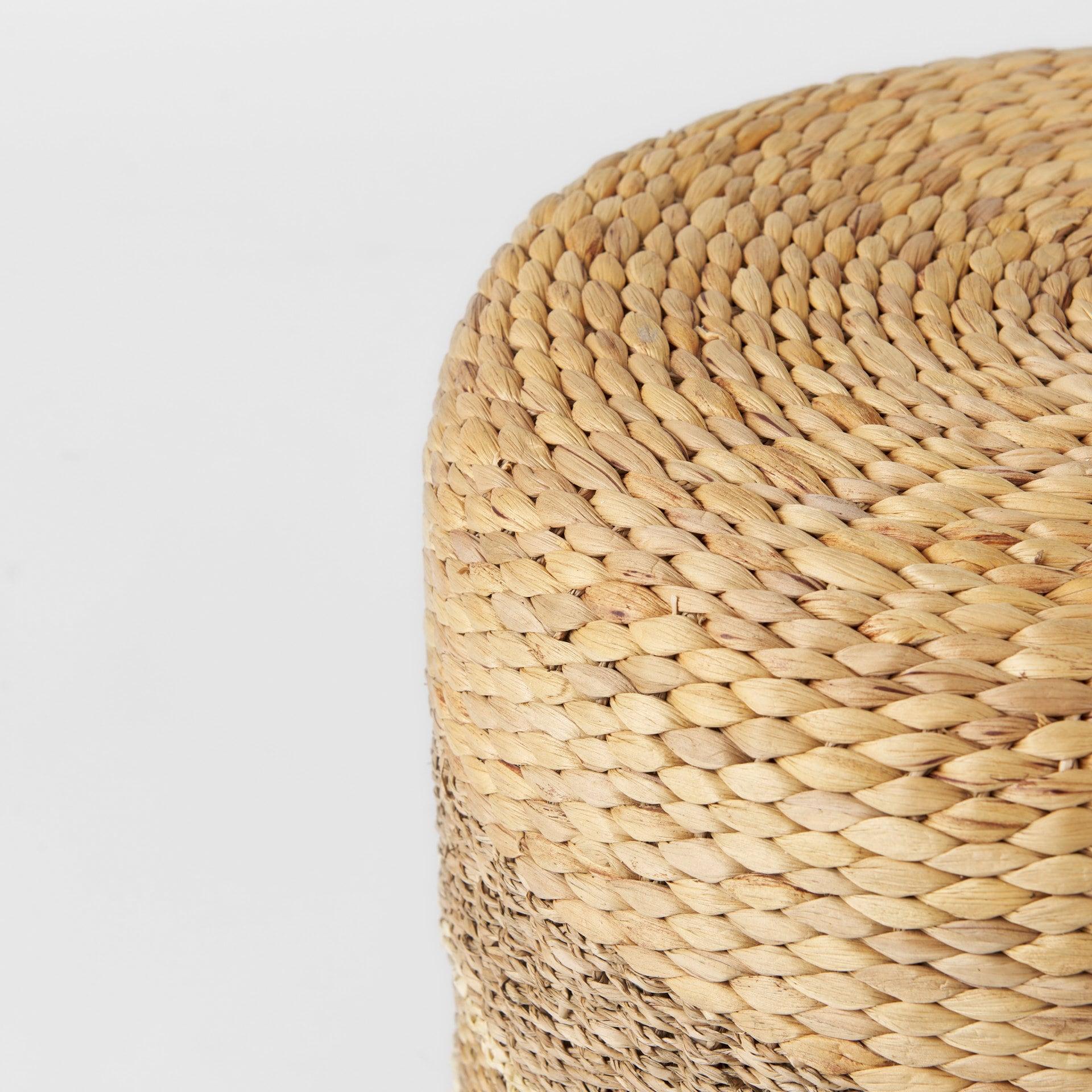 QueelQuest Decor Round Pouf Ottoman Single Strand Paper Rope Pouf Footrest, Foot Stool, for Bed Room Living | Room | Accent Seat (Brown Paper Rope