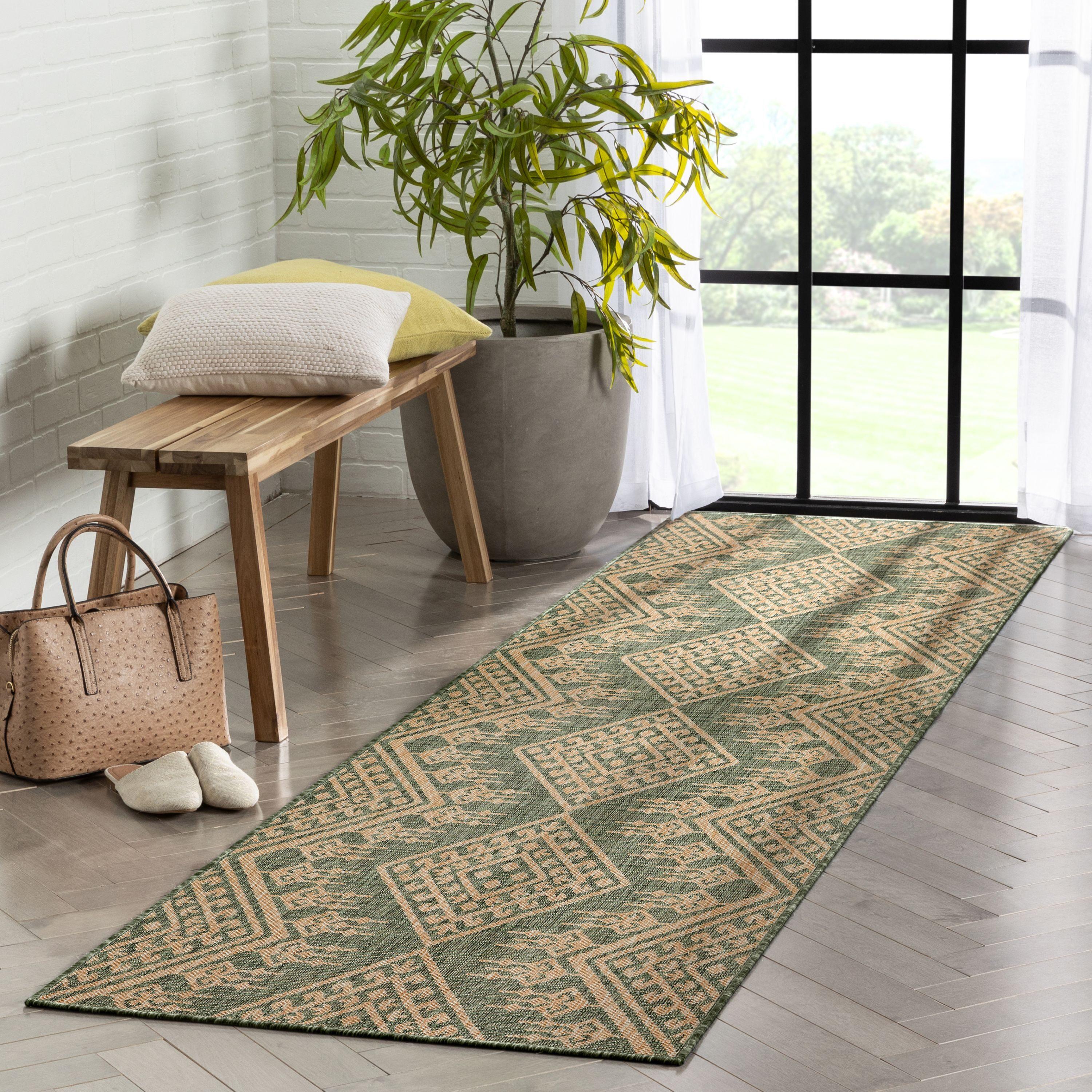 Well Woven Cascade Diamond Pattern Indoor/Outdoor Green Flat-Weave Rug