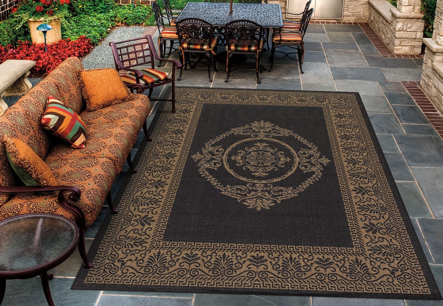 Couristan Recife Antique Medallion Area Rug, 7'6" x 10'9", Black-Cocoa