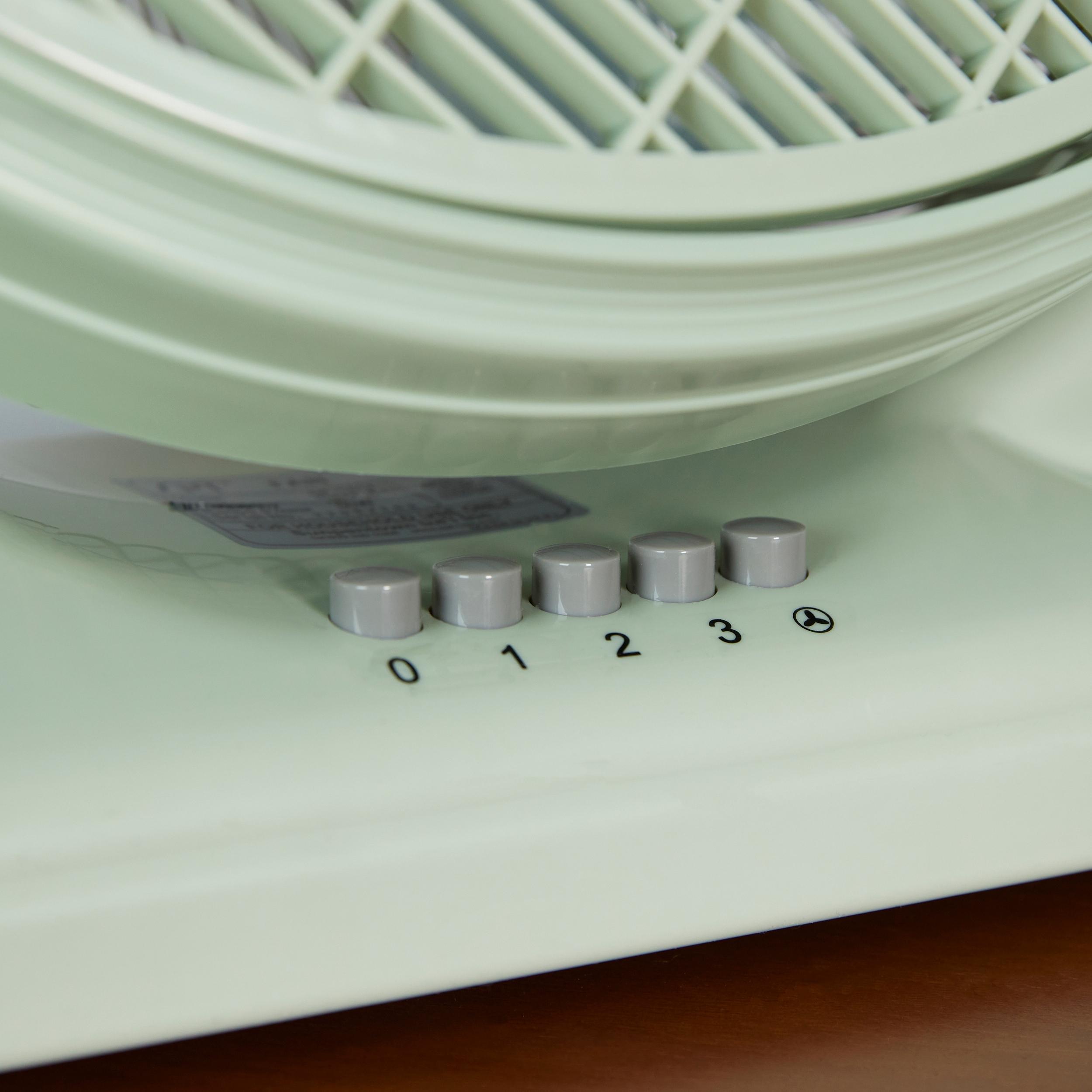 Sunpentown 14 in Powerful Air Delivery Box fan