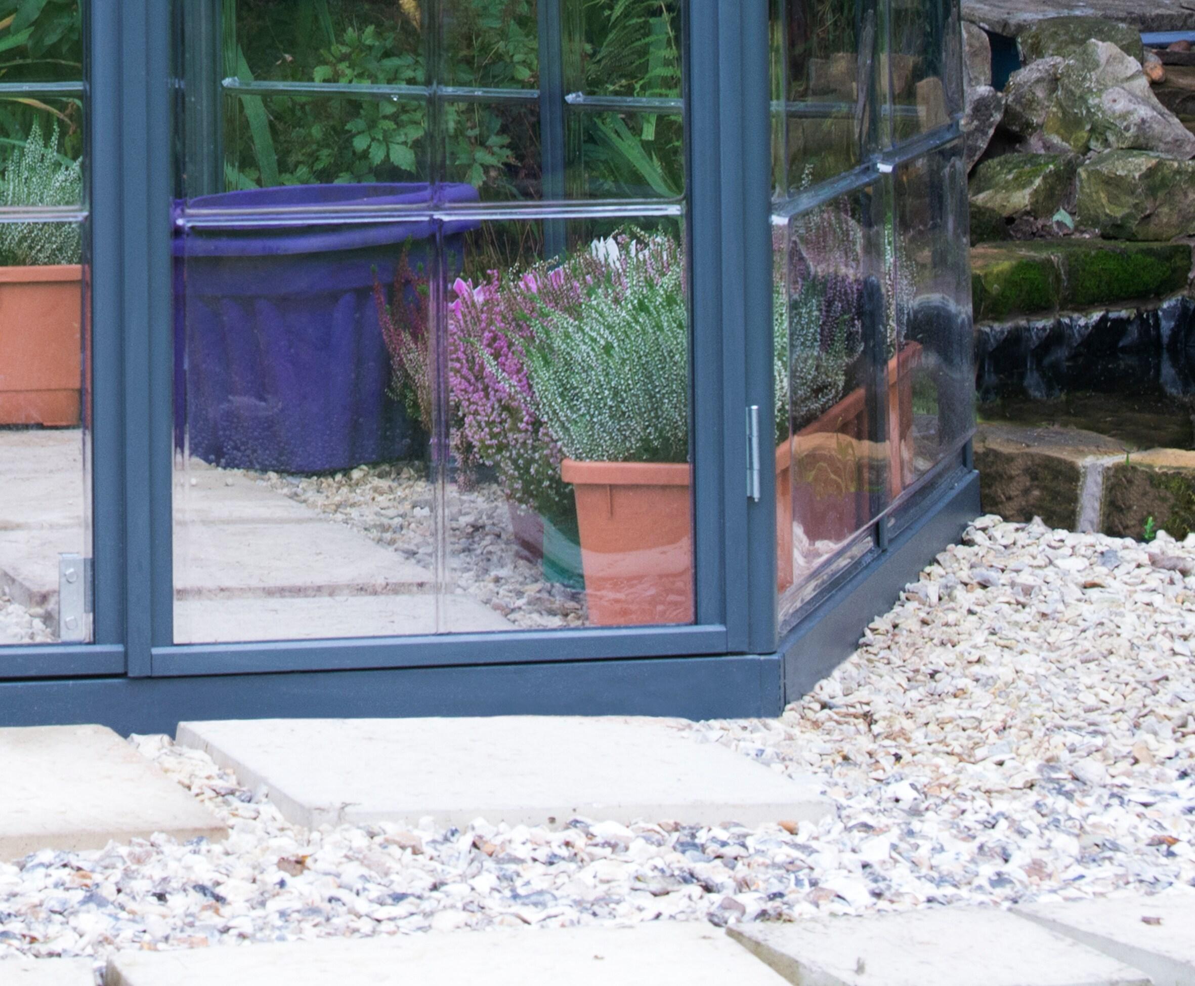 Canopia Palram - Canopia Oasis 12' x 10' Hexagonal Walk-In Hobby Polycarbonate Aluminum Frame Greenhouse Outdoor Living Structure - Gray