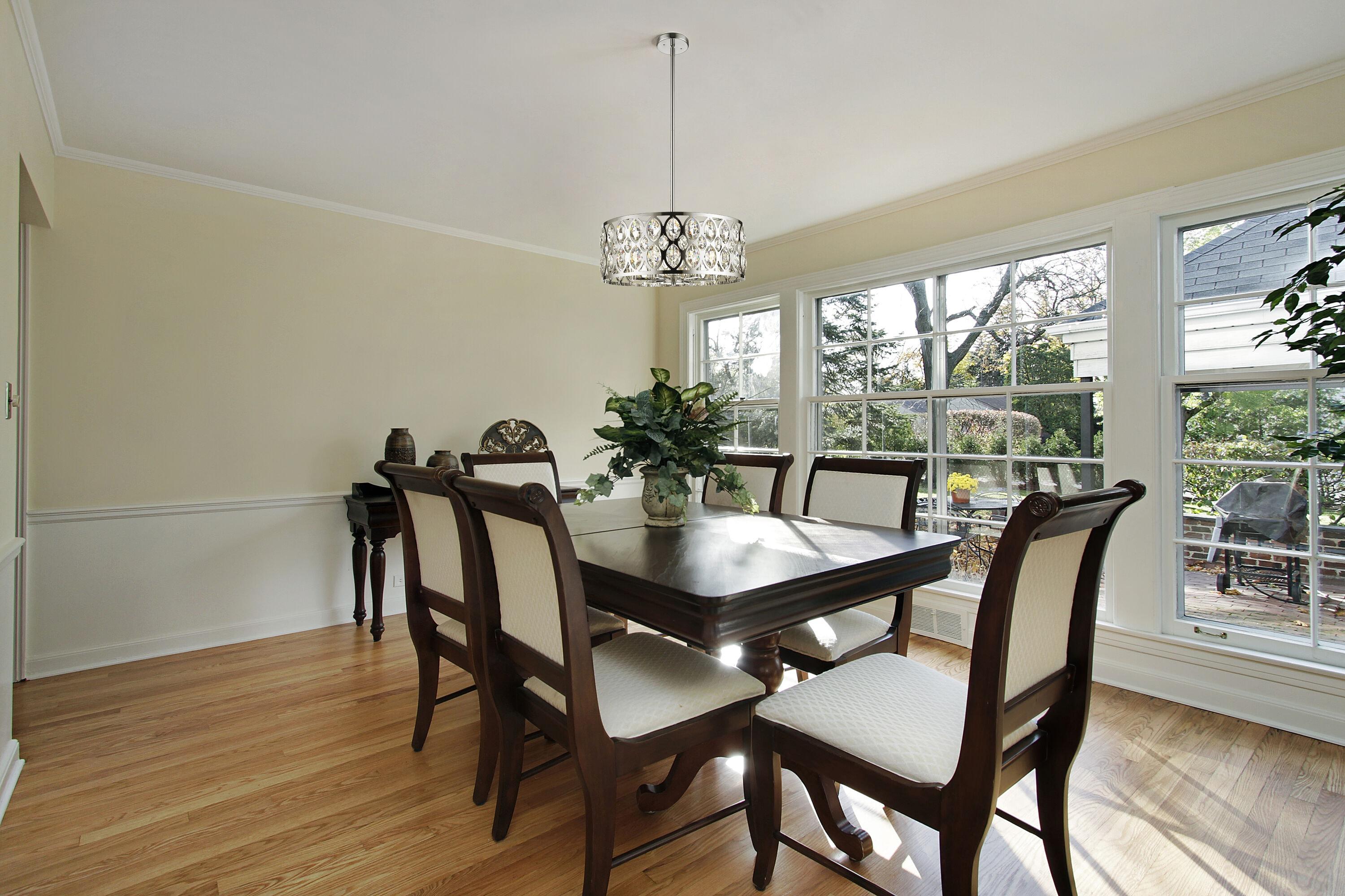 Z-Lite Dealey 6 - Light Chandelier in  Chrome