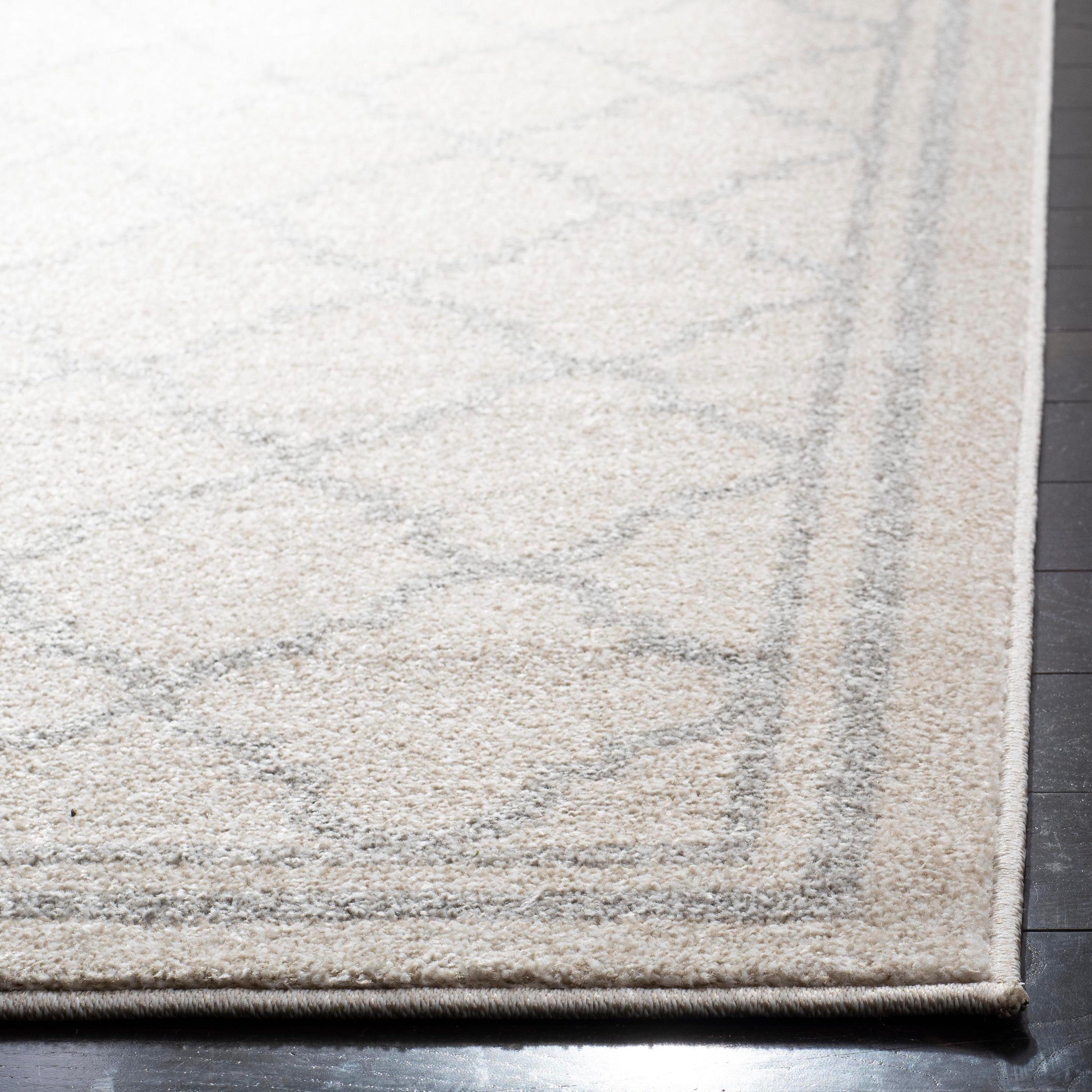 Amherst AMT422 Power Loomed Indoor Area Rug - Beige/Light Grey - 7'x7' - Safavieh