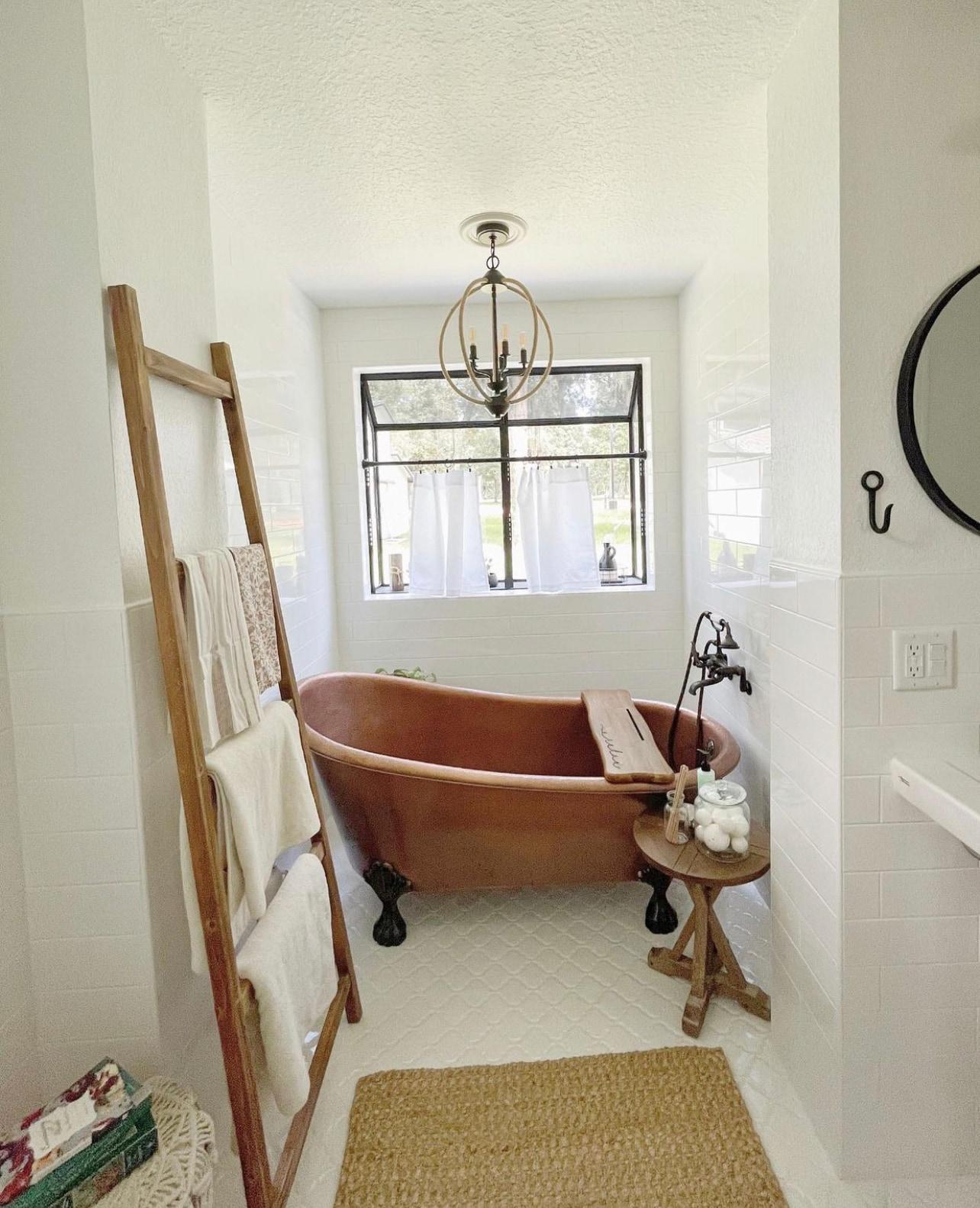 Heisenberg 5'6" Copper Freestanding Clawfoot Bathtub with No Overflow