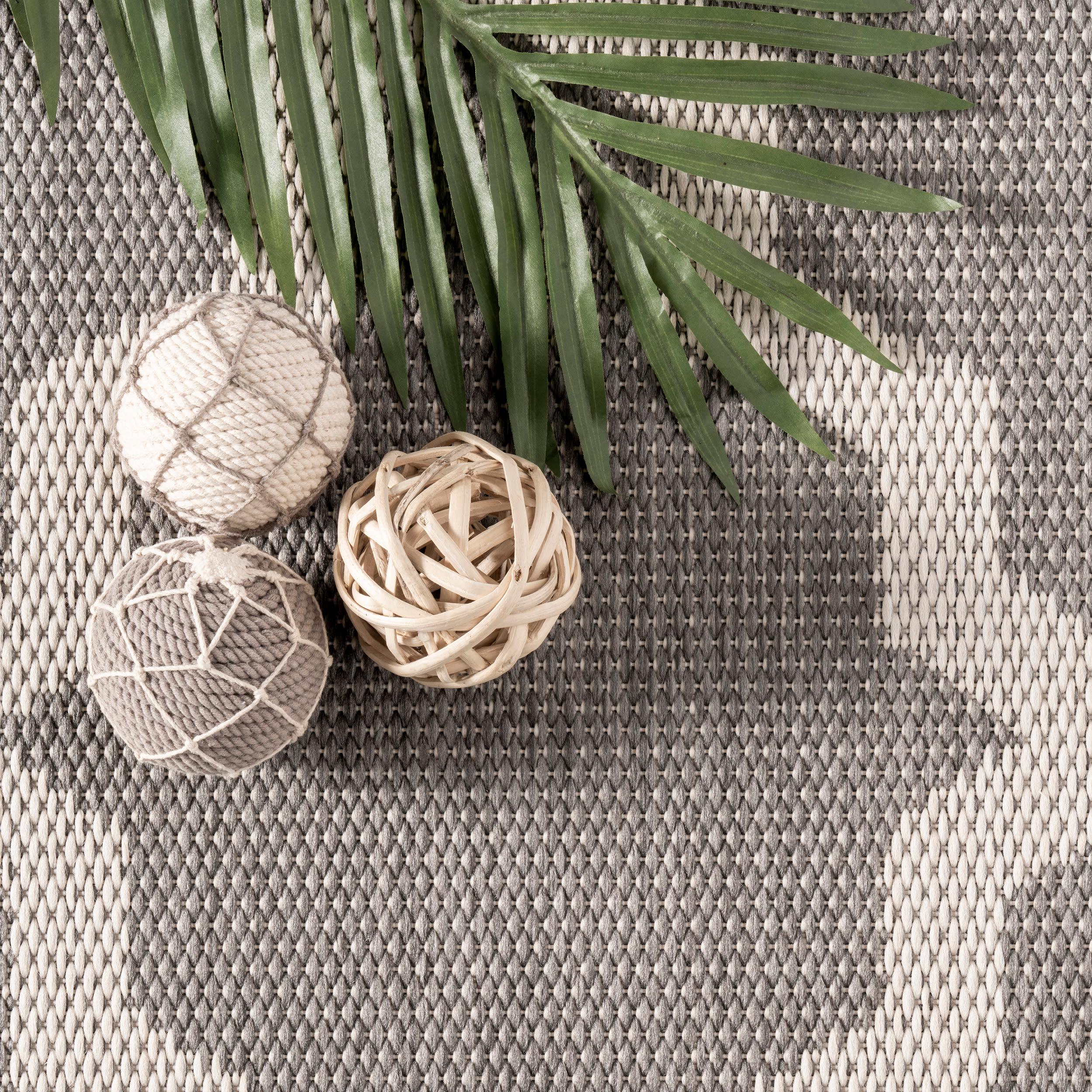 Nuloom Gina Trellis Oval 5x8 Indoor/Outdoor Area Rug for Living Room Patio Deck Front Porch Kitchen, Grey/Beige