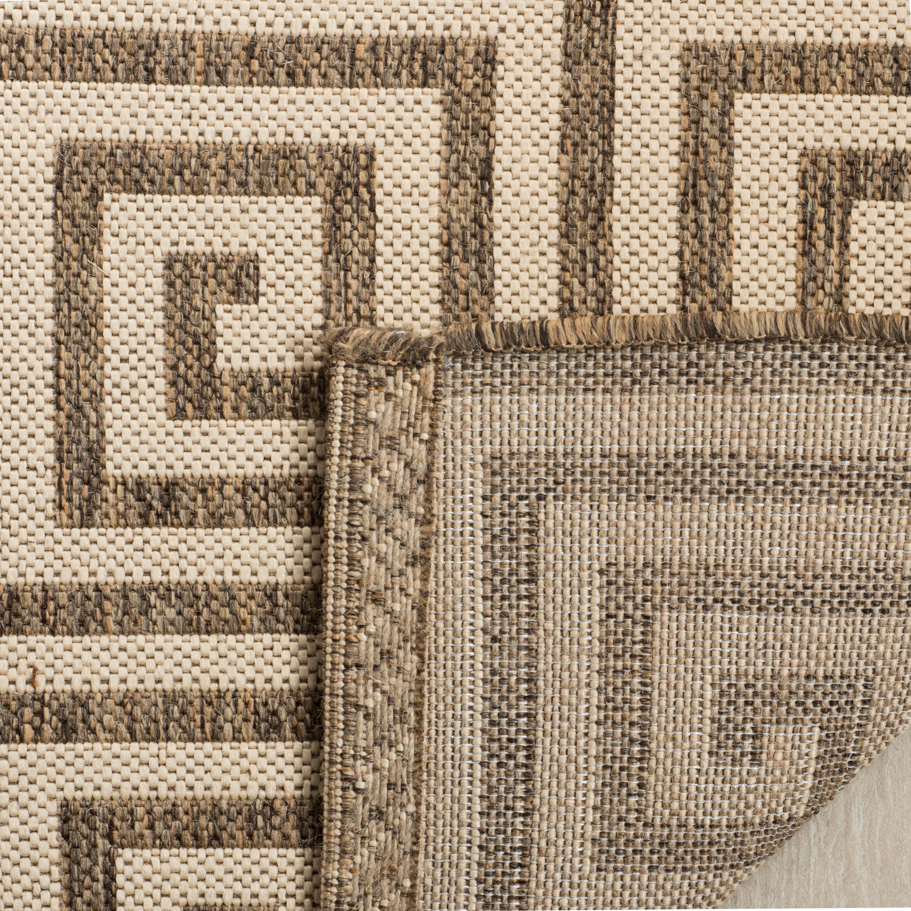 Linden LND129 Power Loomed Area Rug - Cream/Beige - 4'x6' - Safavieh