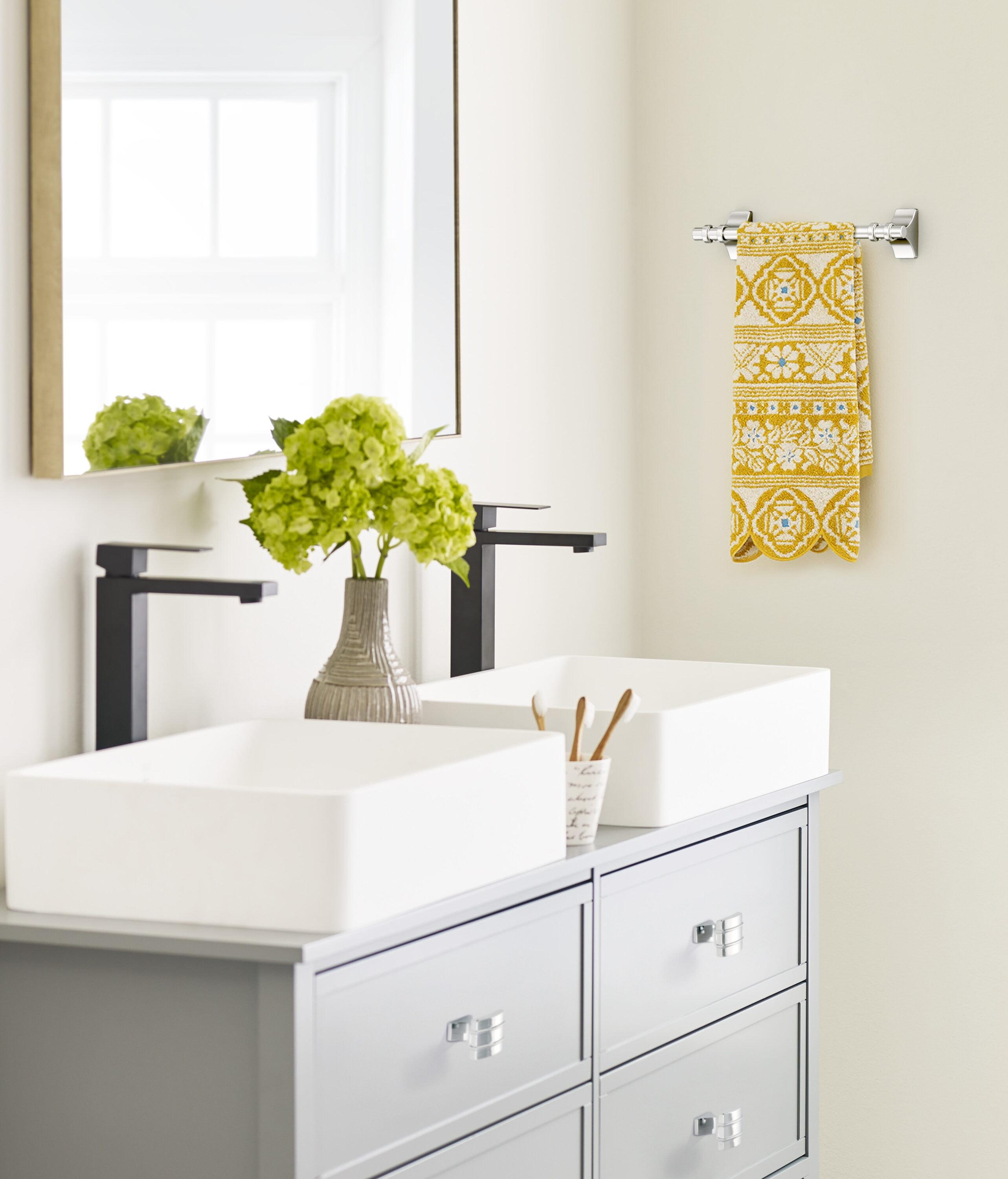 Amerock BH3605526 Davenport Towel Bar