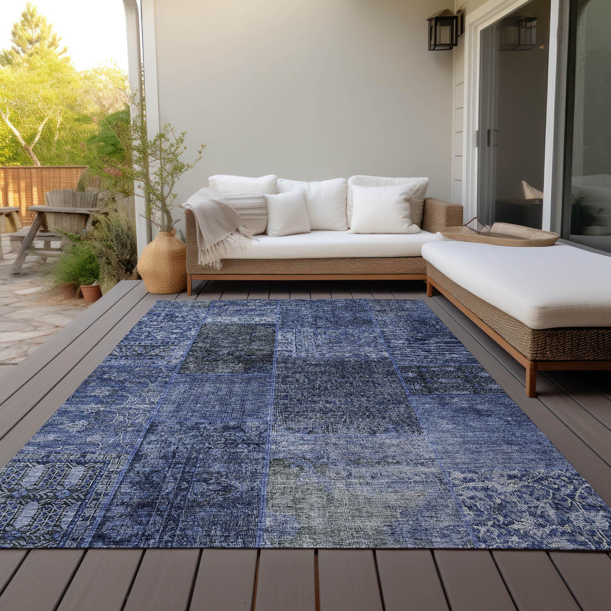 Addison Rugs Chantille Indoor/Outdoor Transitional Patchwork Navy Washable Rectangle Rug, 2'6" x 3'10"