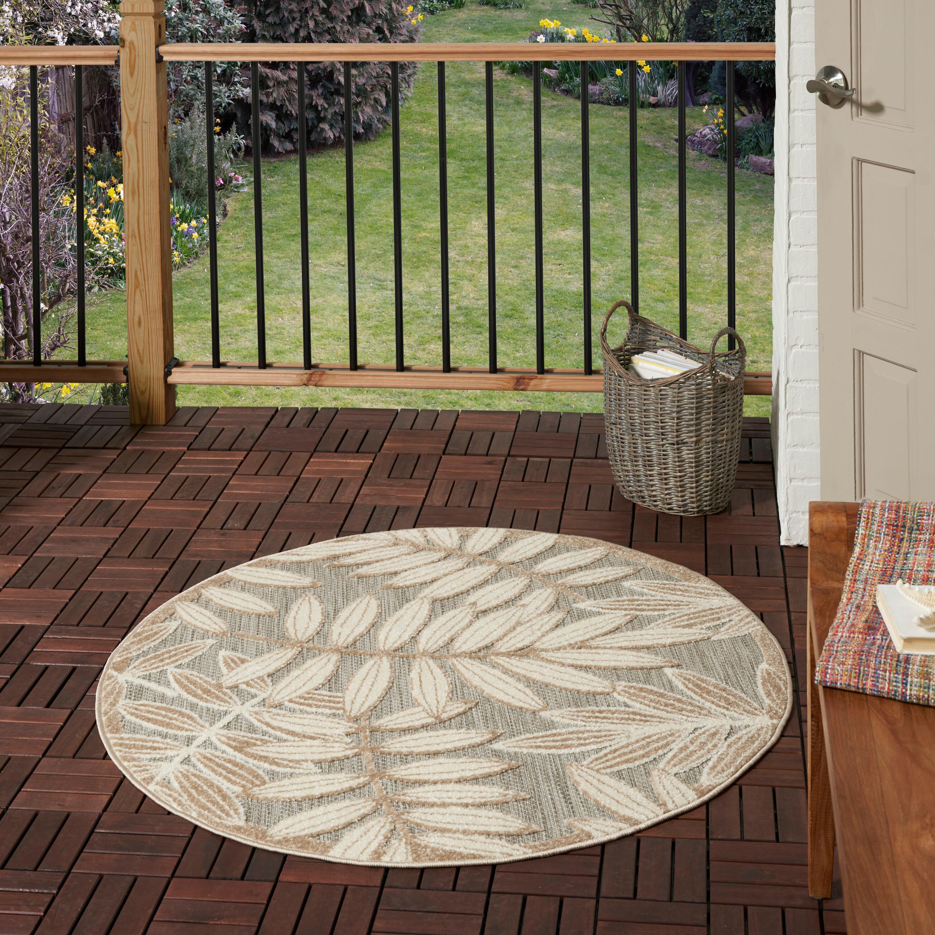 Nourison Aloha Floral Leaf Flatweave High-Low Indoor Outdoor Round Rug Natural 5'3" x 5'3"