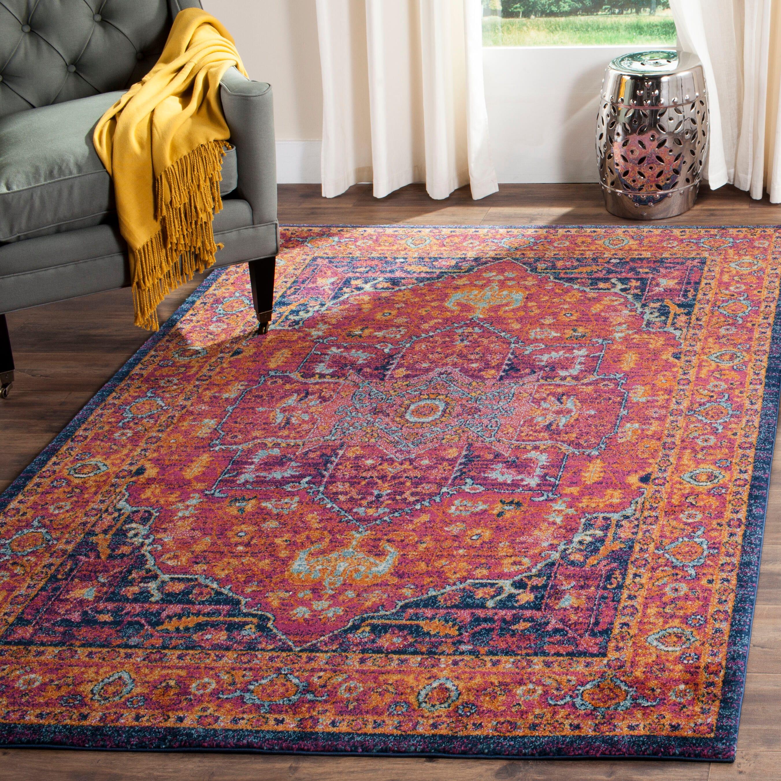 SAFAVIEH Evoke Westley Traditional Floral Area Rug, Fuchsia/Orange, 5'1" x 5'1" Square