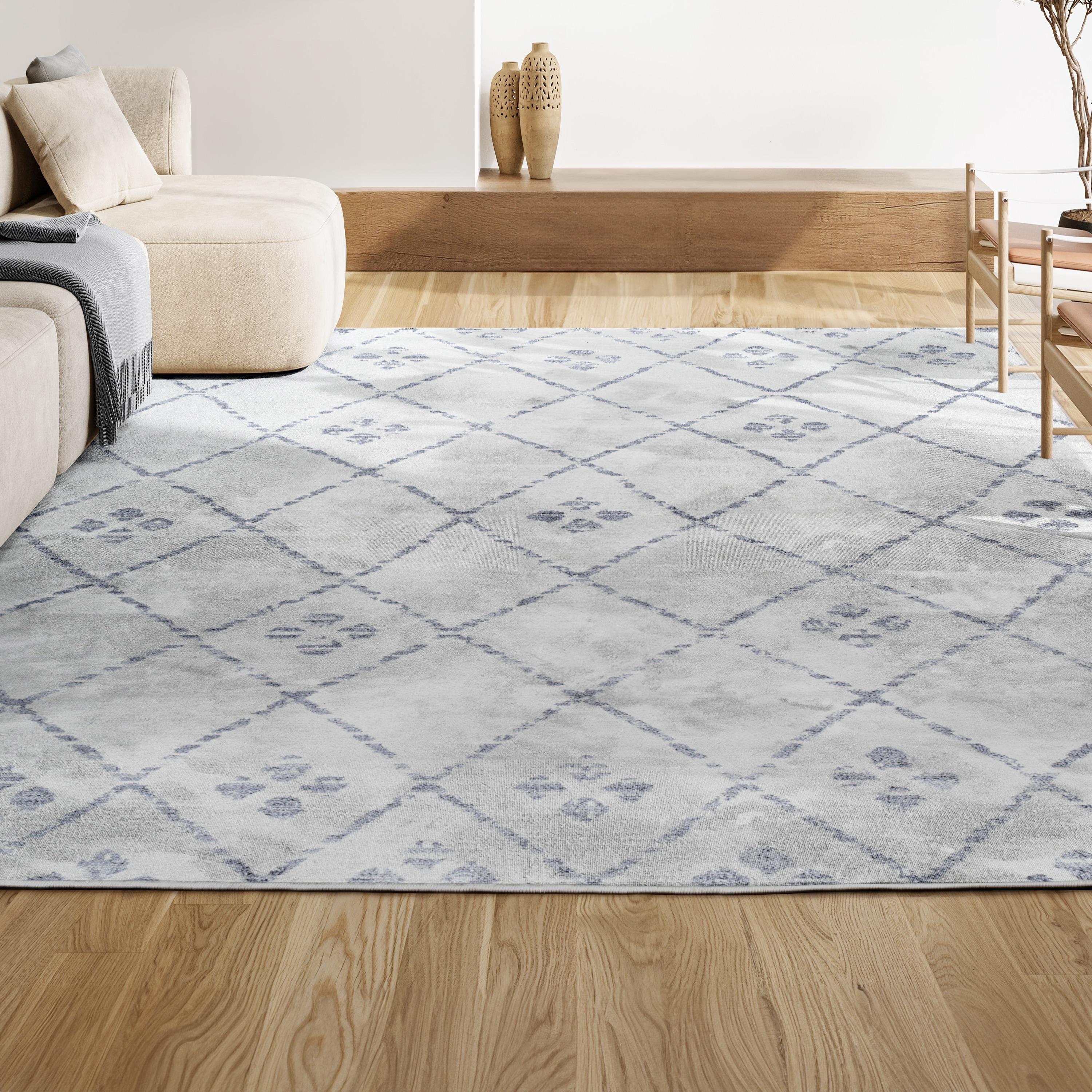 2'x 8' Izil Moroccan Geometric Diamond Runner Rug, White/Light Gray - JONATHAN Y
