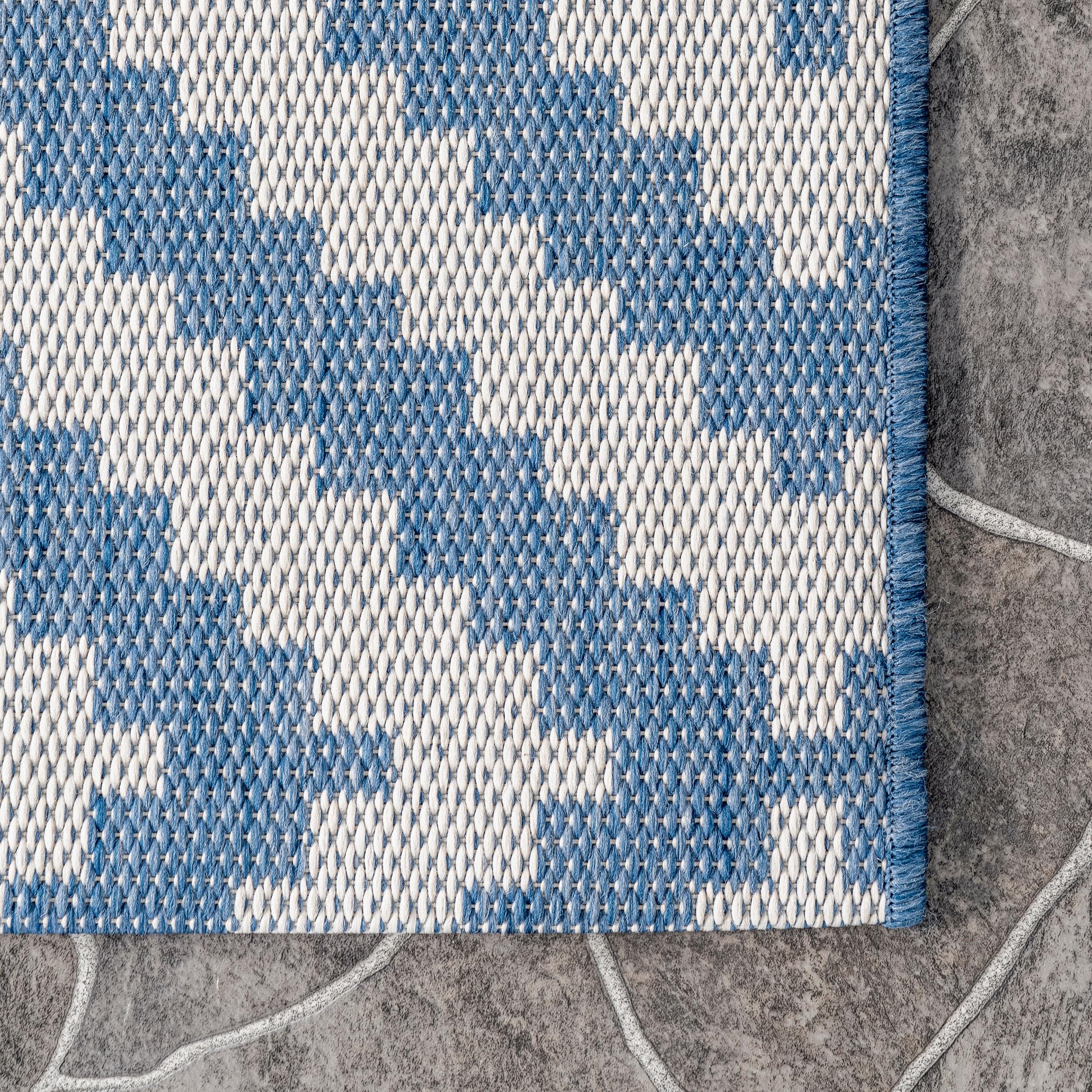 Nuloom Marybelle Geometric Oval 5x8 Indoor/Outdoor Area Rug for Living Room Patio Deck Front Porch Kitchen, Blue/Ivory