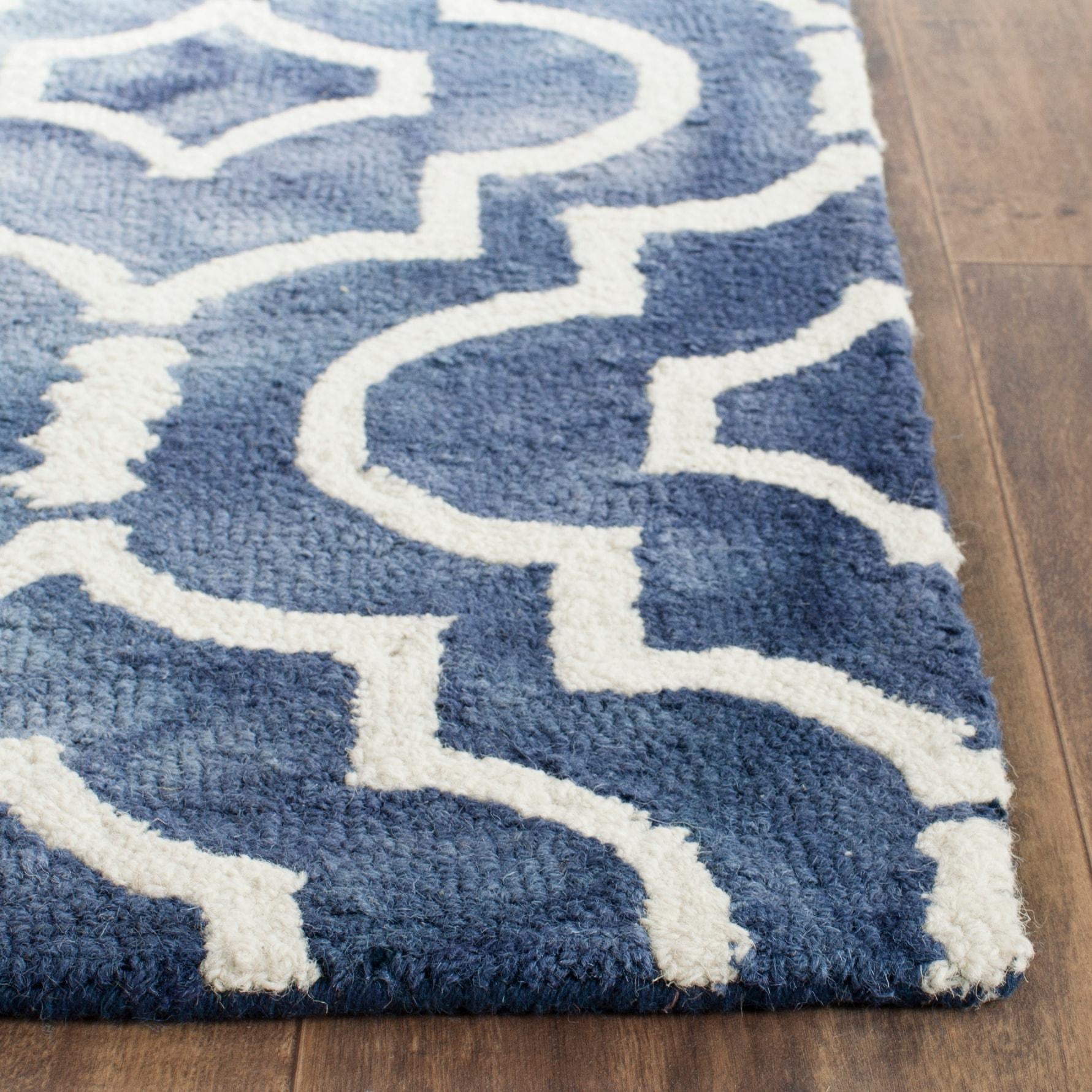 Dip Dye DDY538 Hand Tufted Indoor Accent Rug - Navy/Ivory - 2'x3' - Safavieh