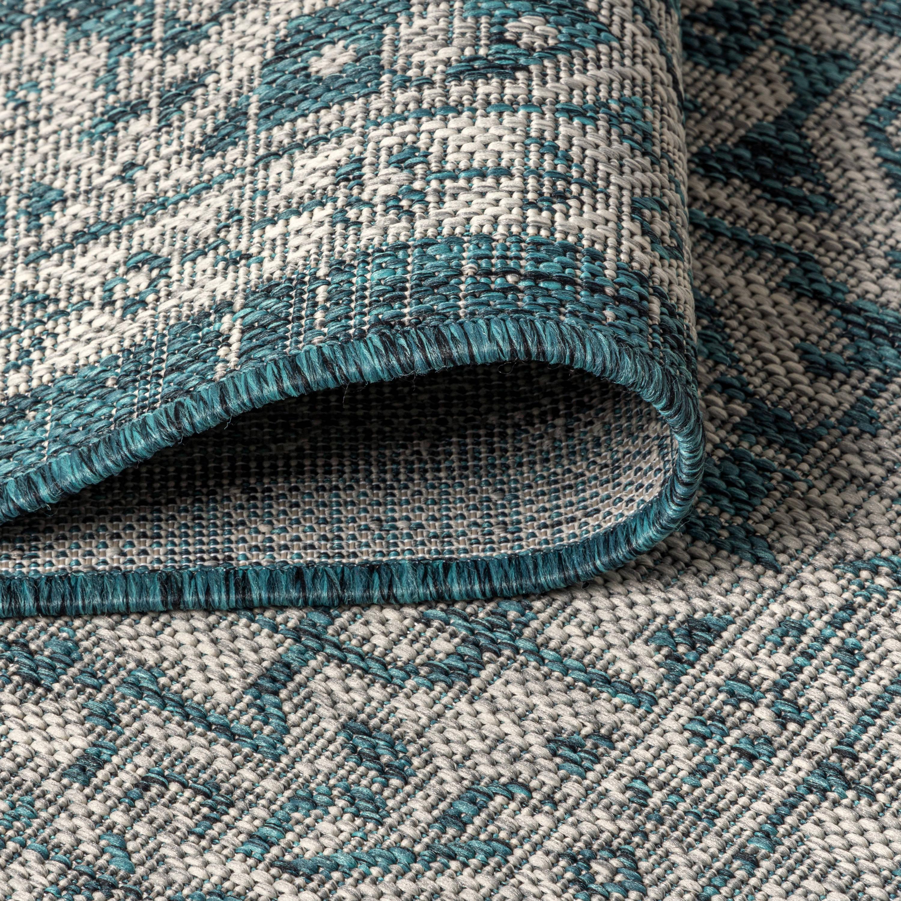 4'x6' Sinjuri Medallion Textured Weave Indoor/Outdoor Area Rug,  Teal Blue/Gray - JONATHAN Y