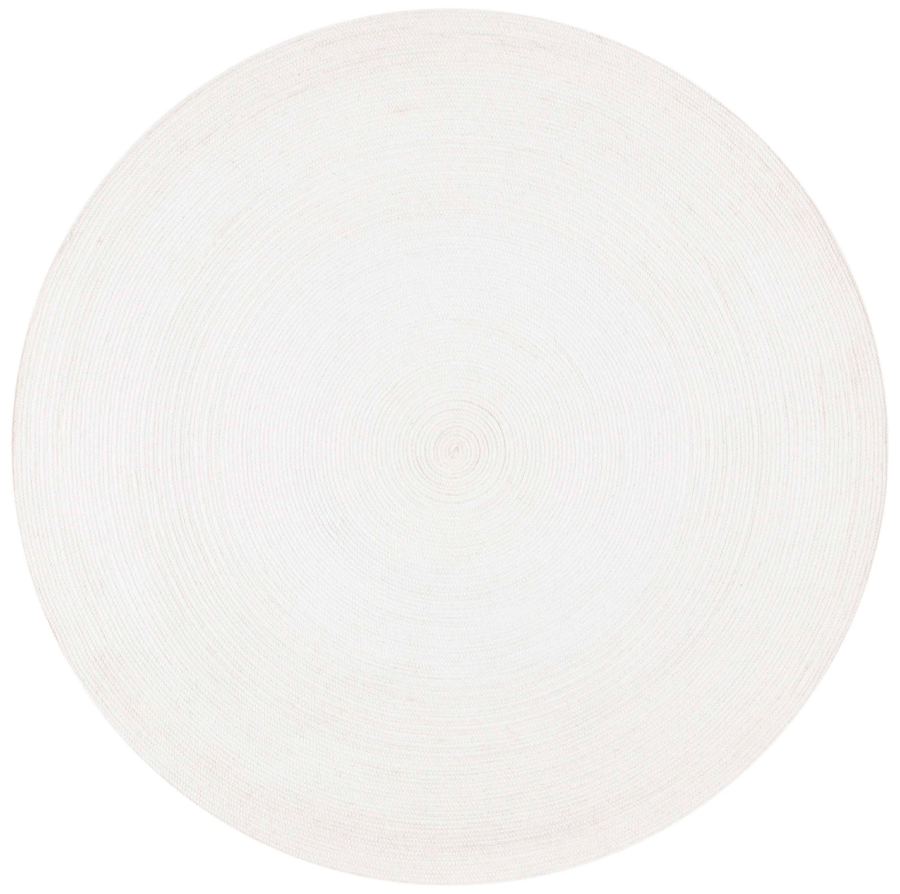 Braided BRD901 Hand Woven Indoor Area Rug - Ivory - 5' Round - Safavieh