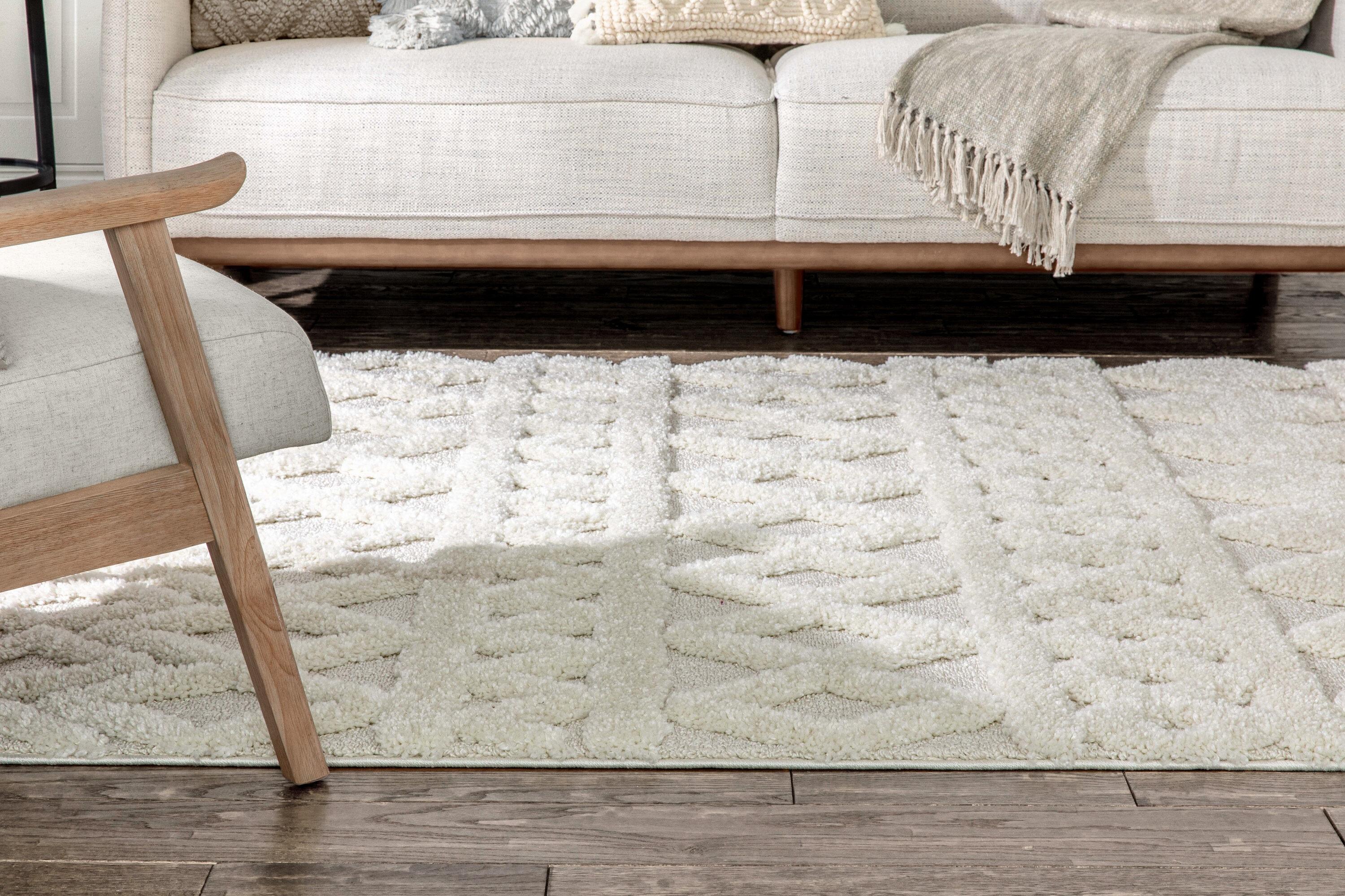 Well Woven Austen Ivory Vintage Diamond Pattern Ivory Farmhouse Rug