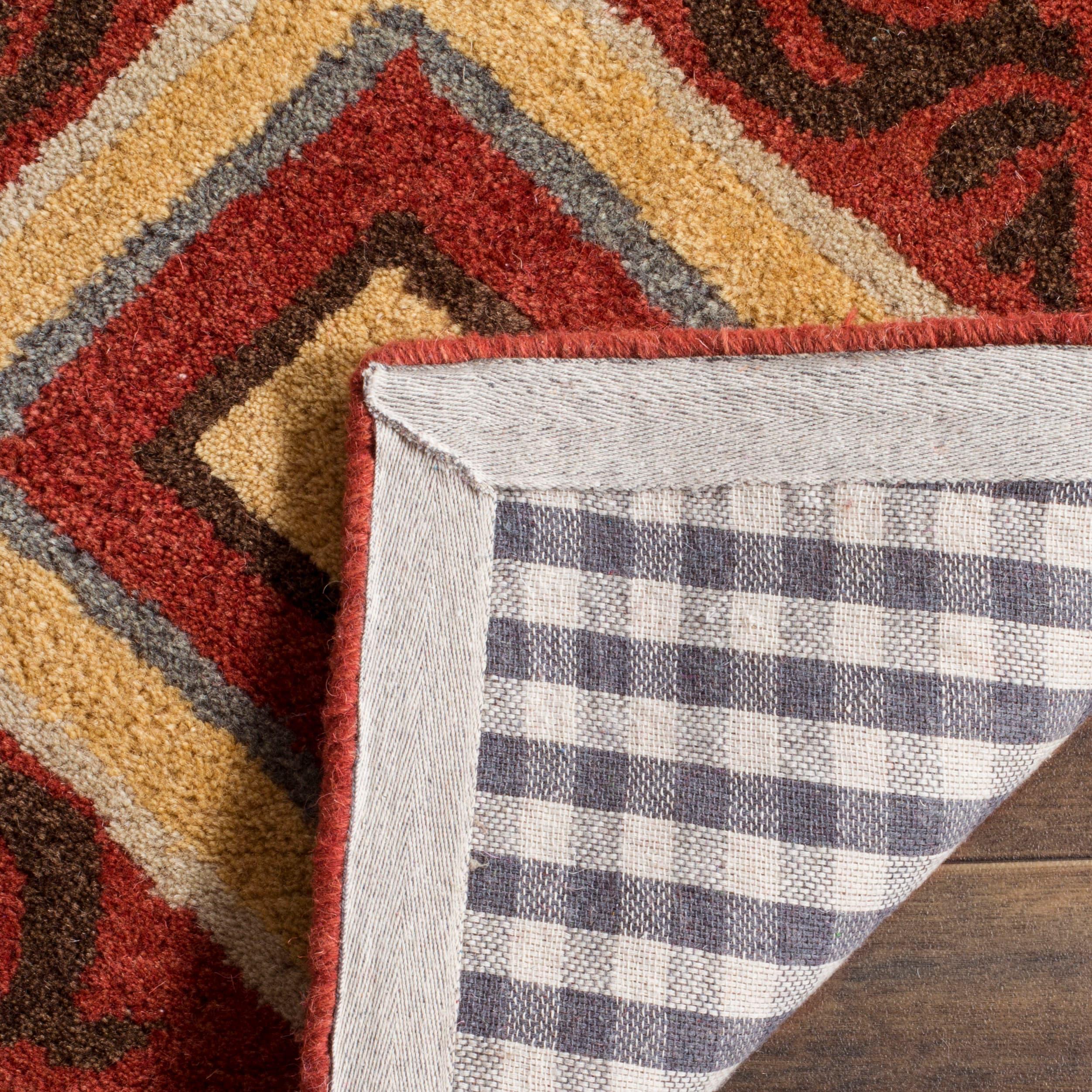 SAFAVIEH Heritage Josif Southwestern Wool Area Rug, Red/Multi, 4' x 6'