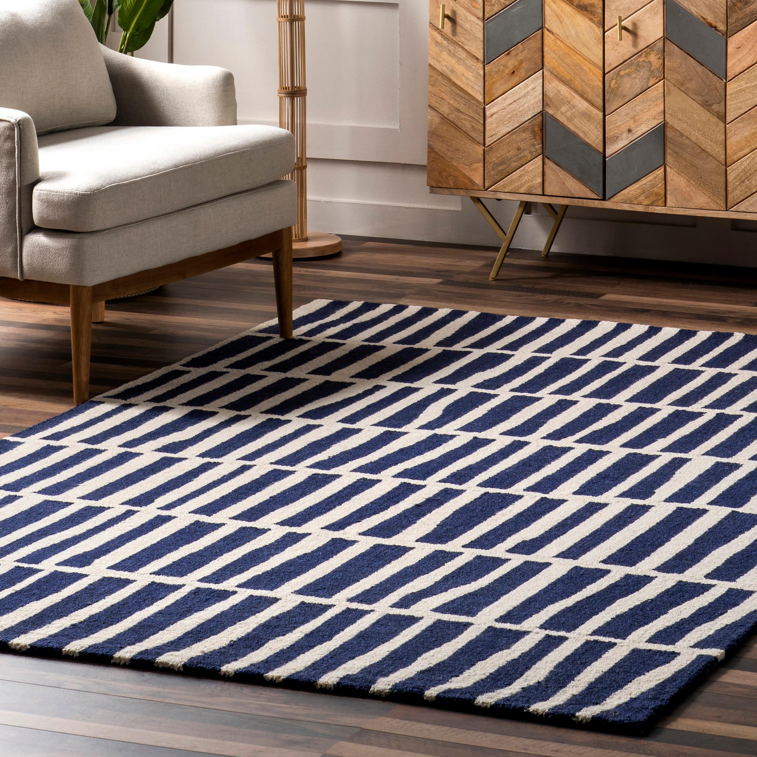 Nuloom Lemuel Geometric 2x6 Wool Runner Indoor Area Rug for Living Room Bedroom Dining Room Entryway Hallway Kitchen, Navy/Ivory