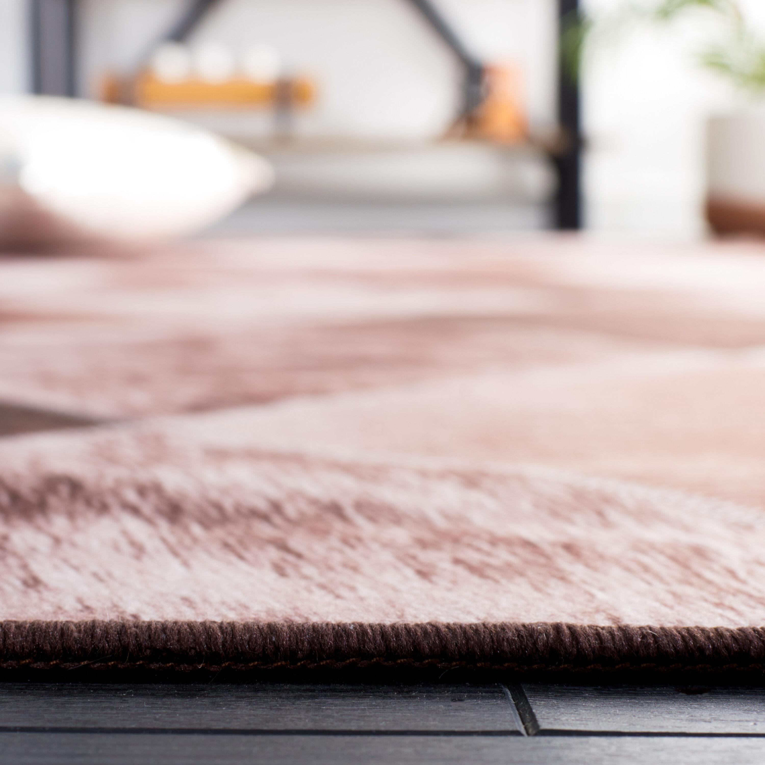 Faux Hide FAH535 Power Loomed Machine Washable Area Rug - Light Brown/Brown - 6' Round - Safavieh.