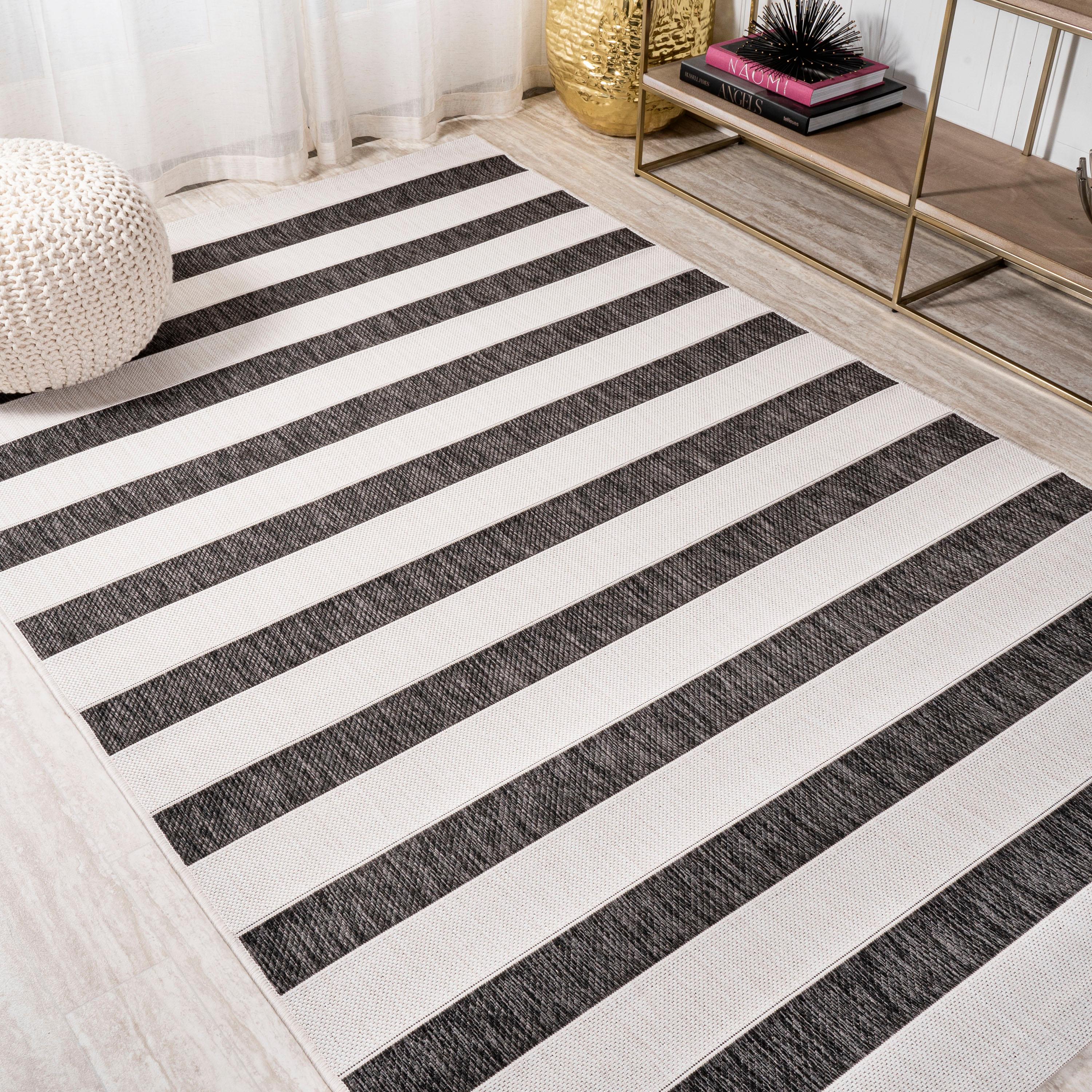 8'x10' Aveiro Wide Stripe Indoor/Outdoor Area Rug, Black/Cream - JONATHAN Y