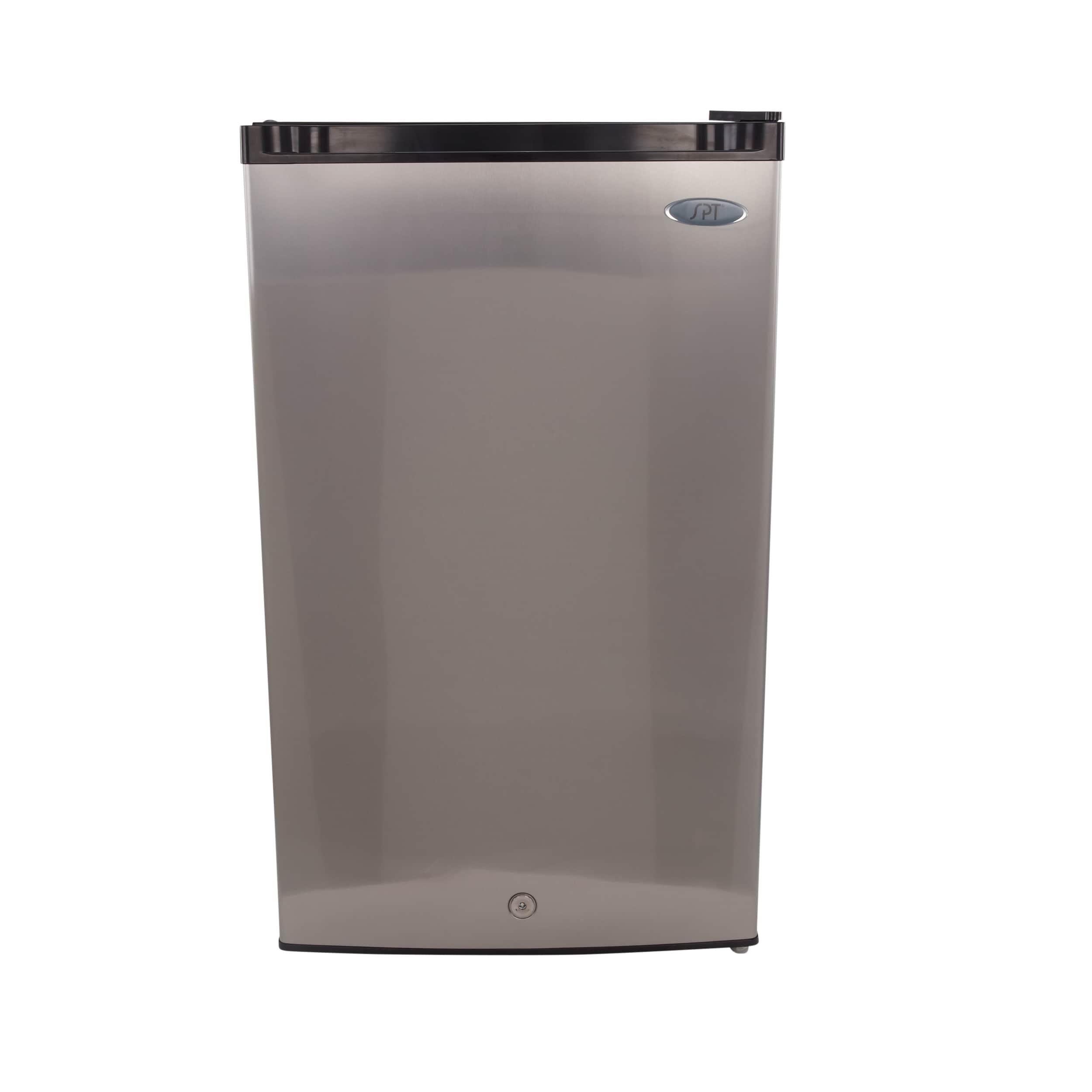 Sunpentown UF-304SSA 33.75 x 19.375 x 21.125 in. Energy Star 3.0 cu. ft. Upright Freezer, Stainless Steel