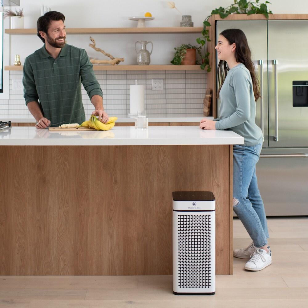 Medify Air White MA-50 Air Purifier with HEPA Filters I Smoke Dust Pet Odors I 3 in 1 with Pre-filter HEPA H13 & Activated Carbon I Removal of 0.1 to 0.3 microns I 1,793 Sq ft Coverage I 1-Pack