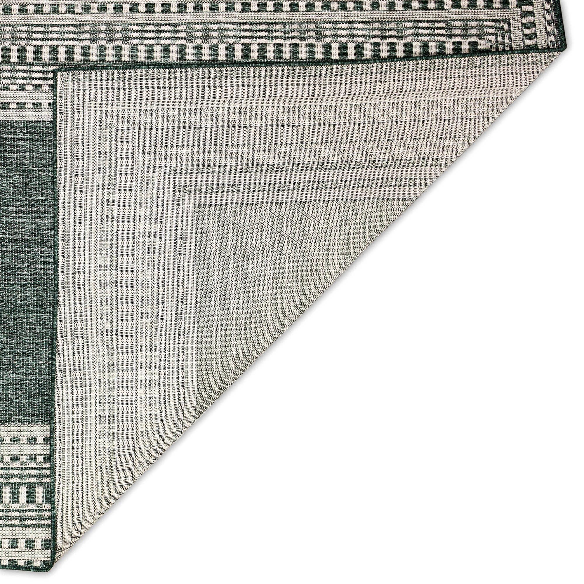 Liora Manne Malibu Etched Border Indoor/Outdoor Rug Charcoal 7'10" x 9'10"